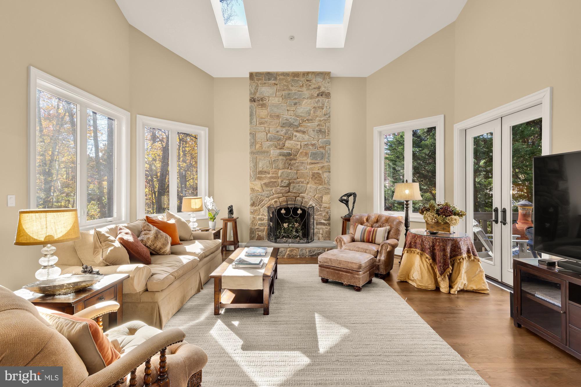 NEW BEDFORD - Residential