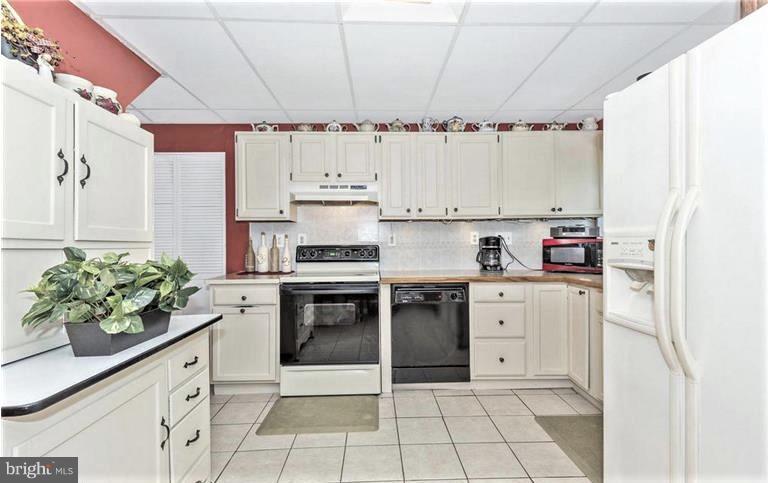 MT AIRY ESTATES - Residential