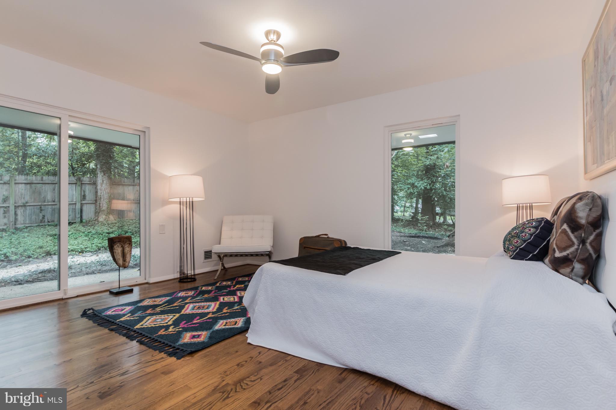 MANOR PARK - Residential