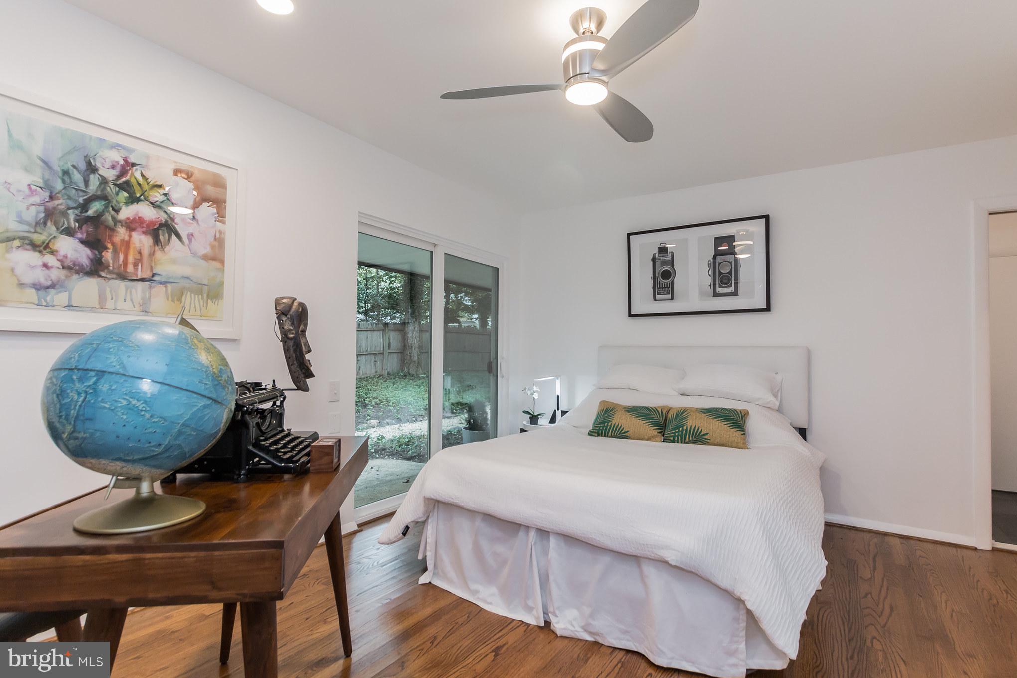 MANOR PARK - Residential