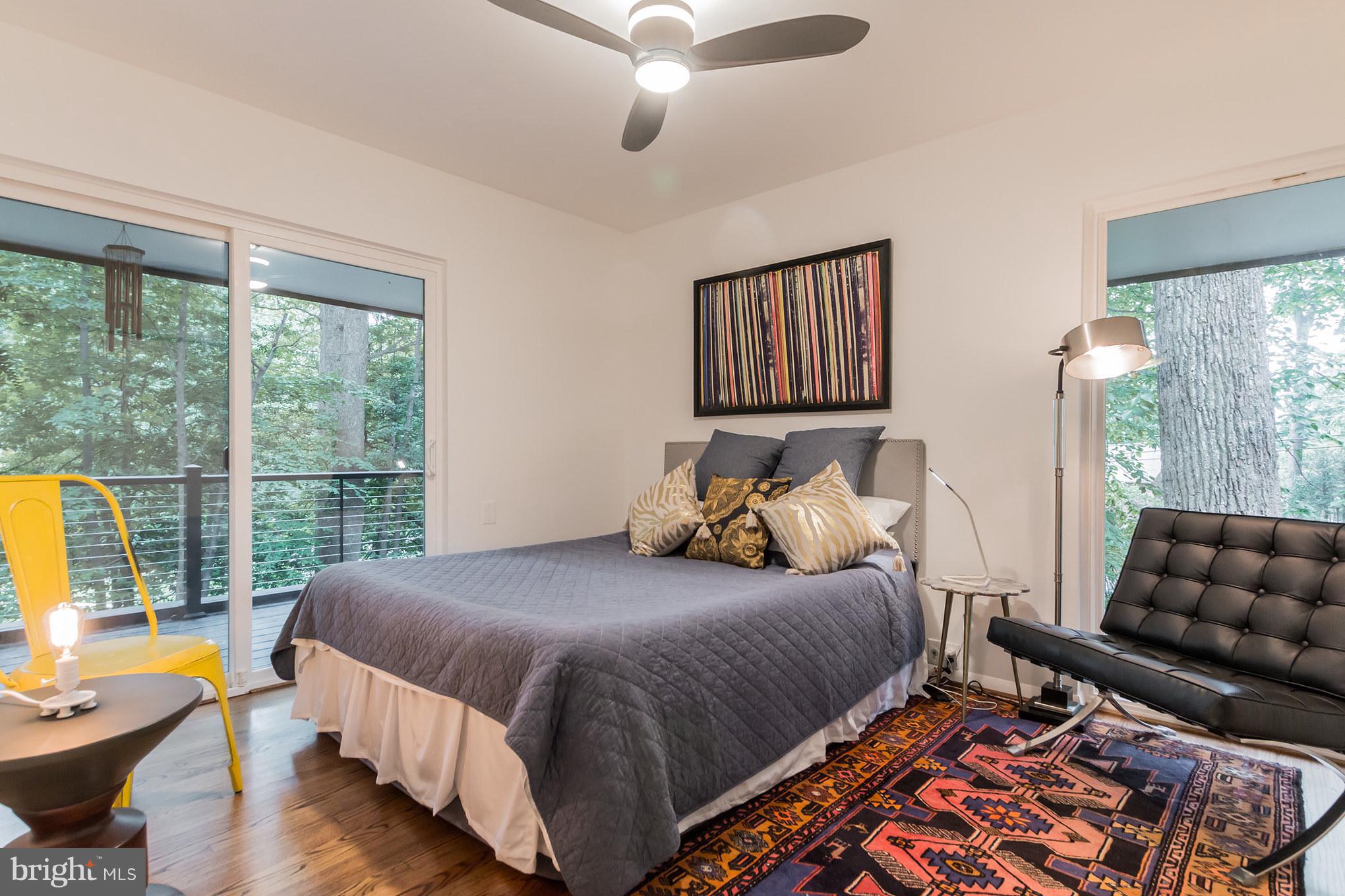 MANOR PARK - Residential