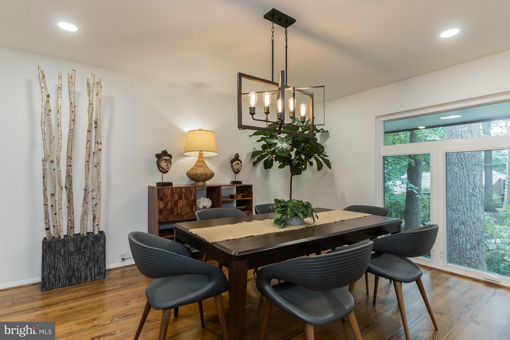 MANOR PARK - Residential