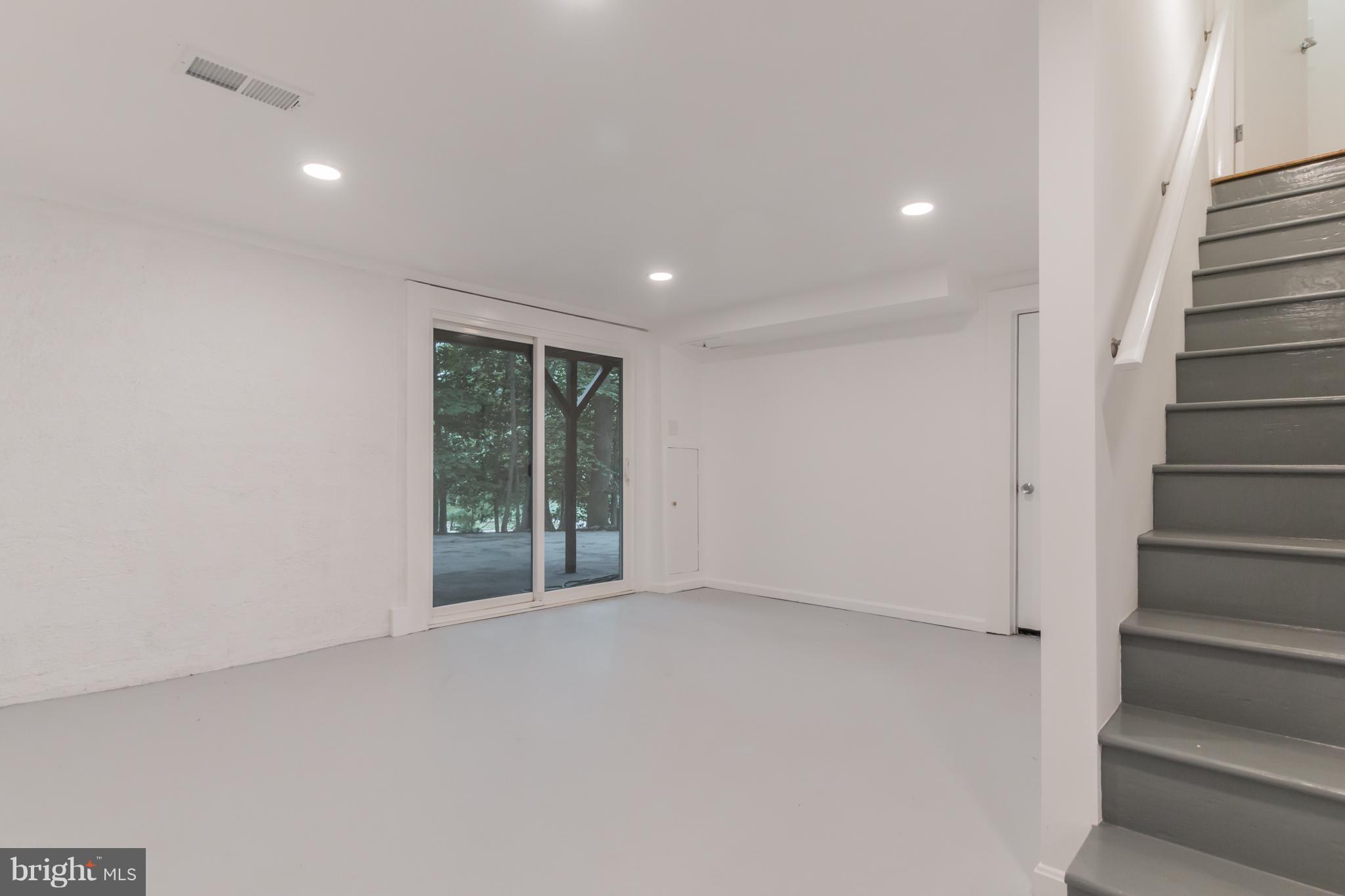 MANOR PARK - Residential