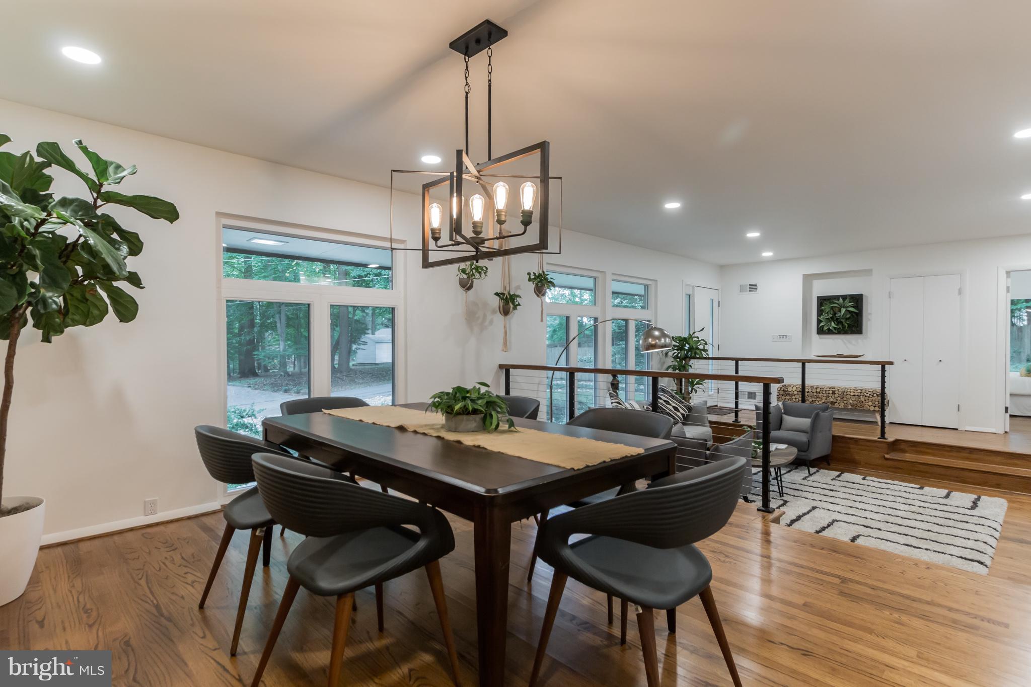 MANOR PARK - Residential