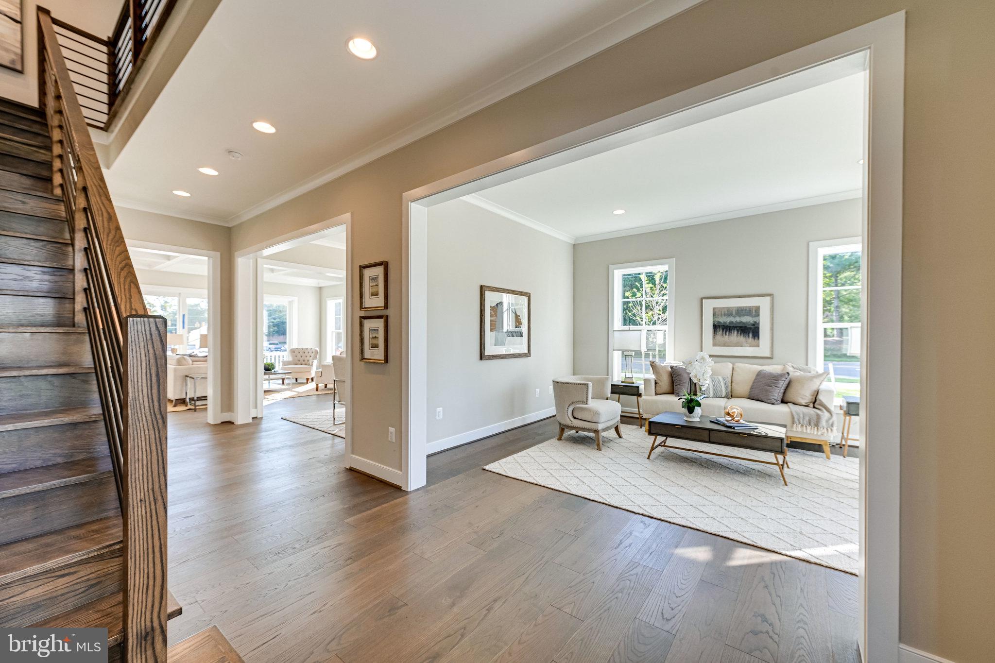 6712 WILLIAMSBURG BOULEVARD