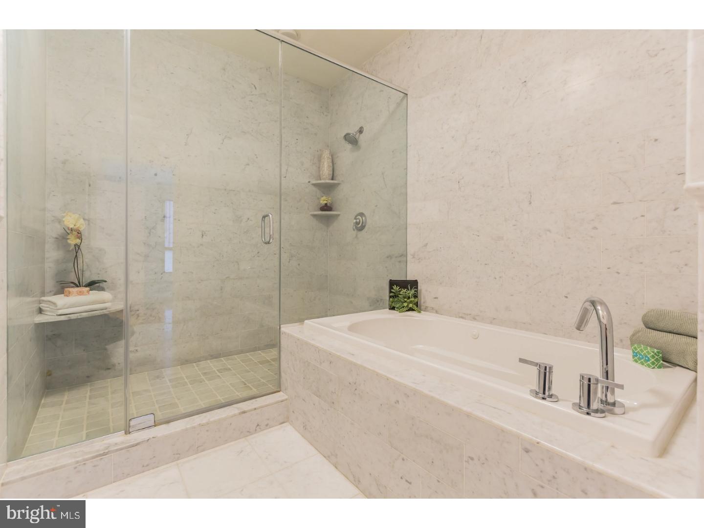 OLD CITY - Residential