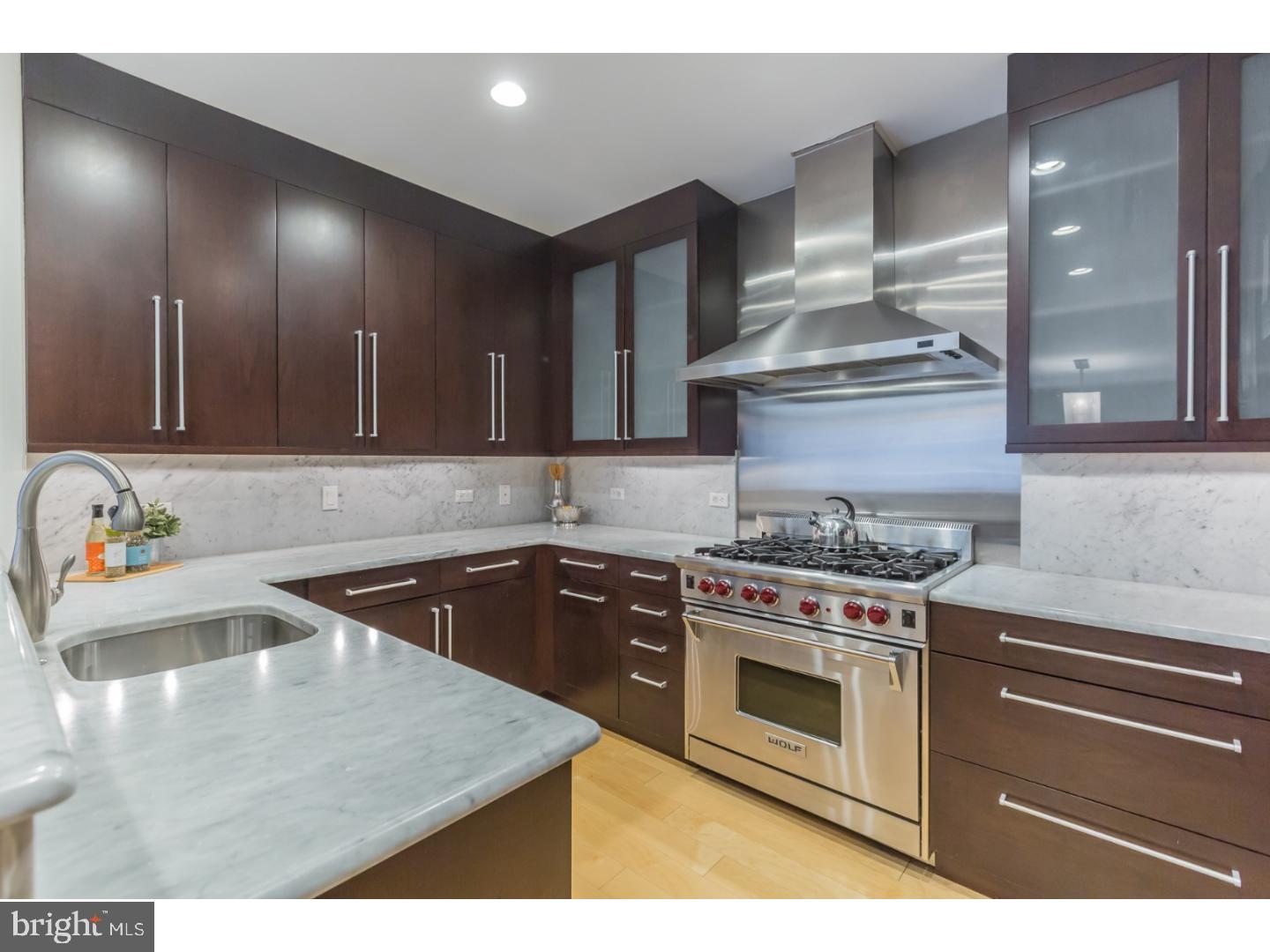 OLD CITY - Residential