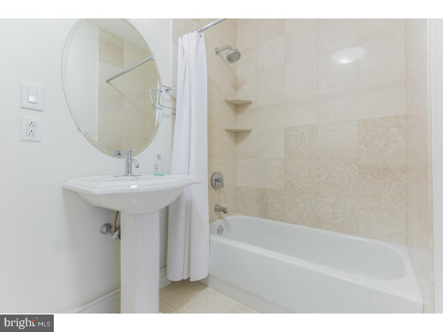 OLD CITY - Residential