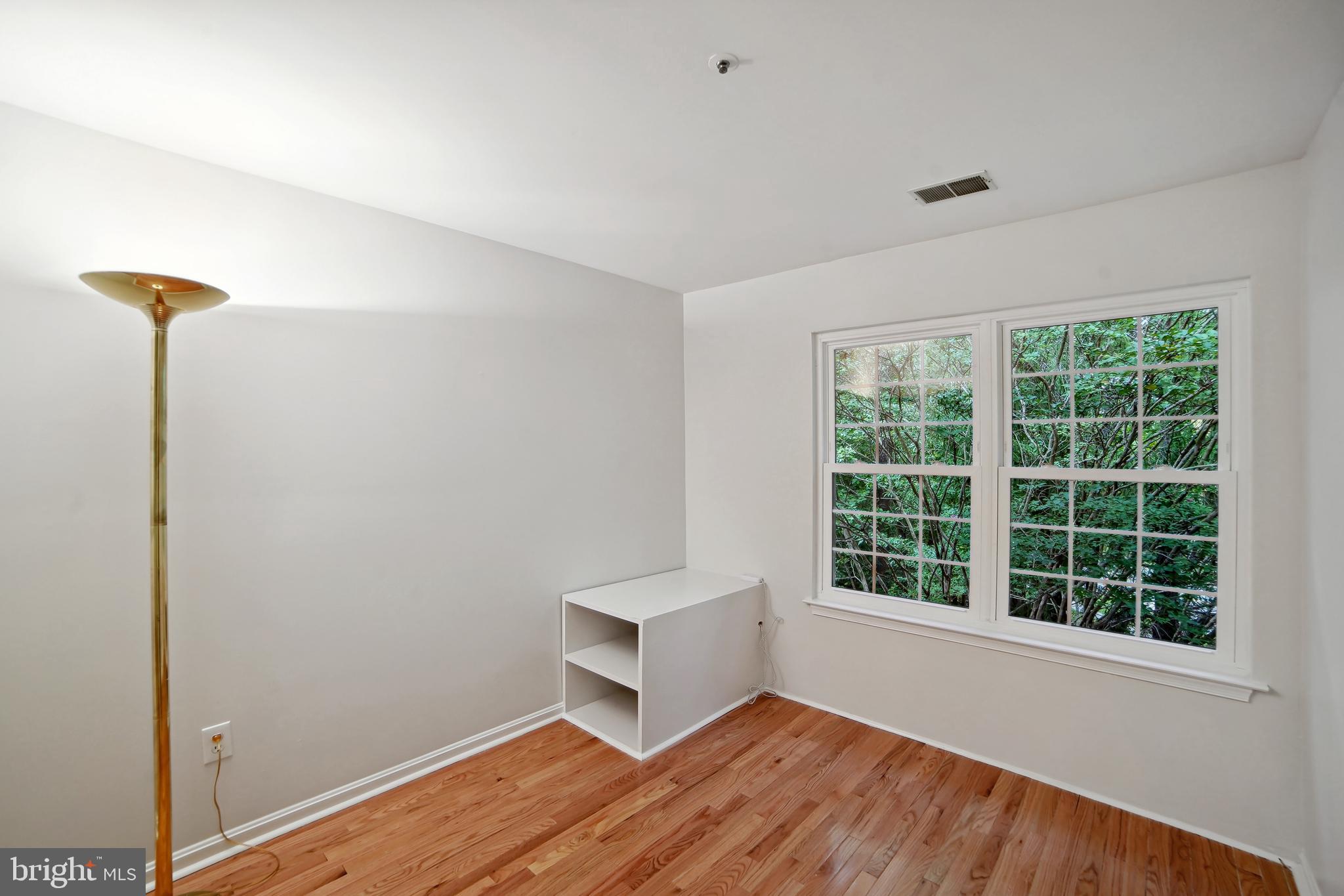 HALLOWELL - Residential