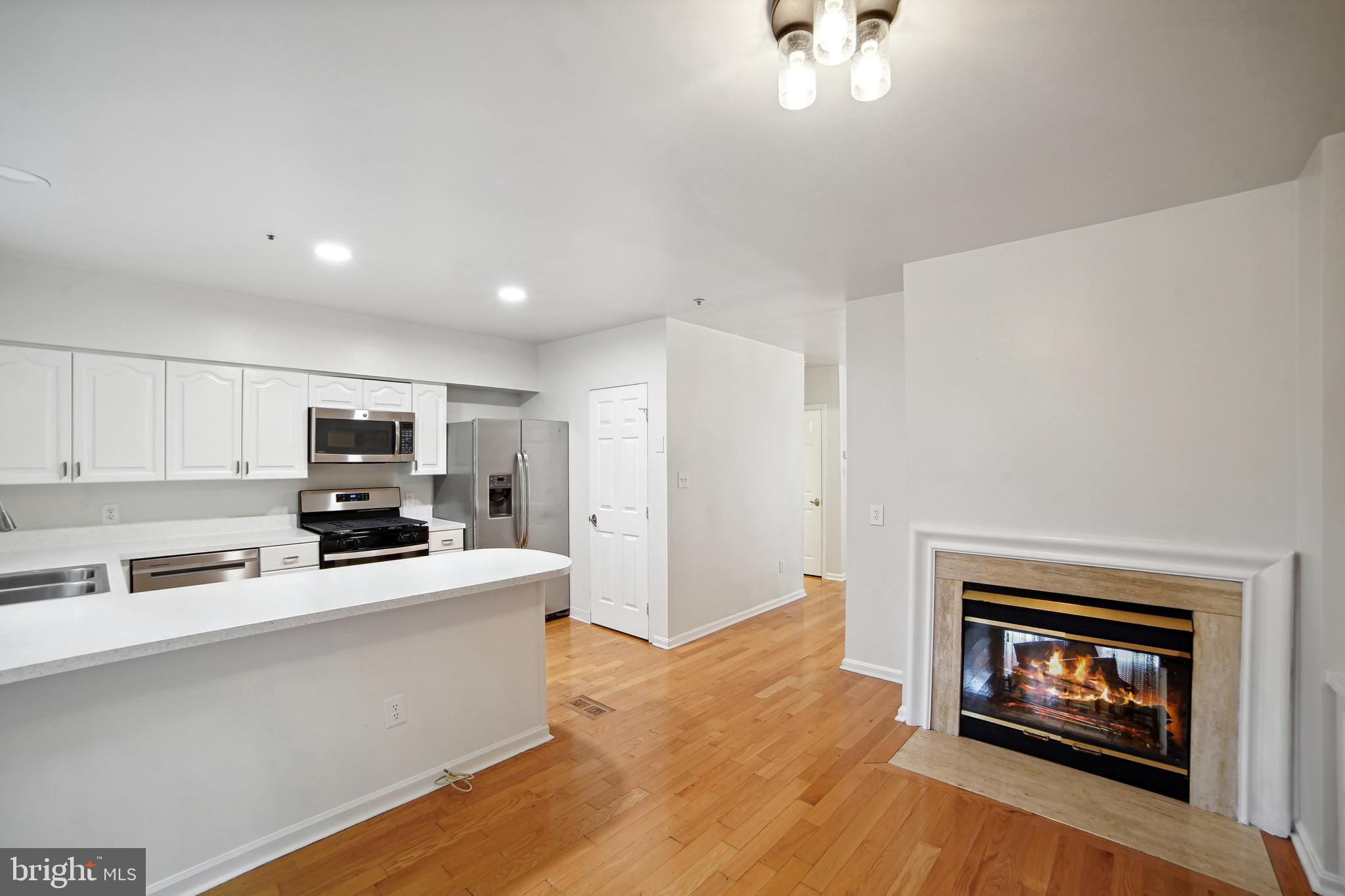 HALLOWELL - Residential