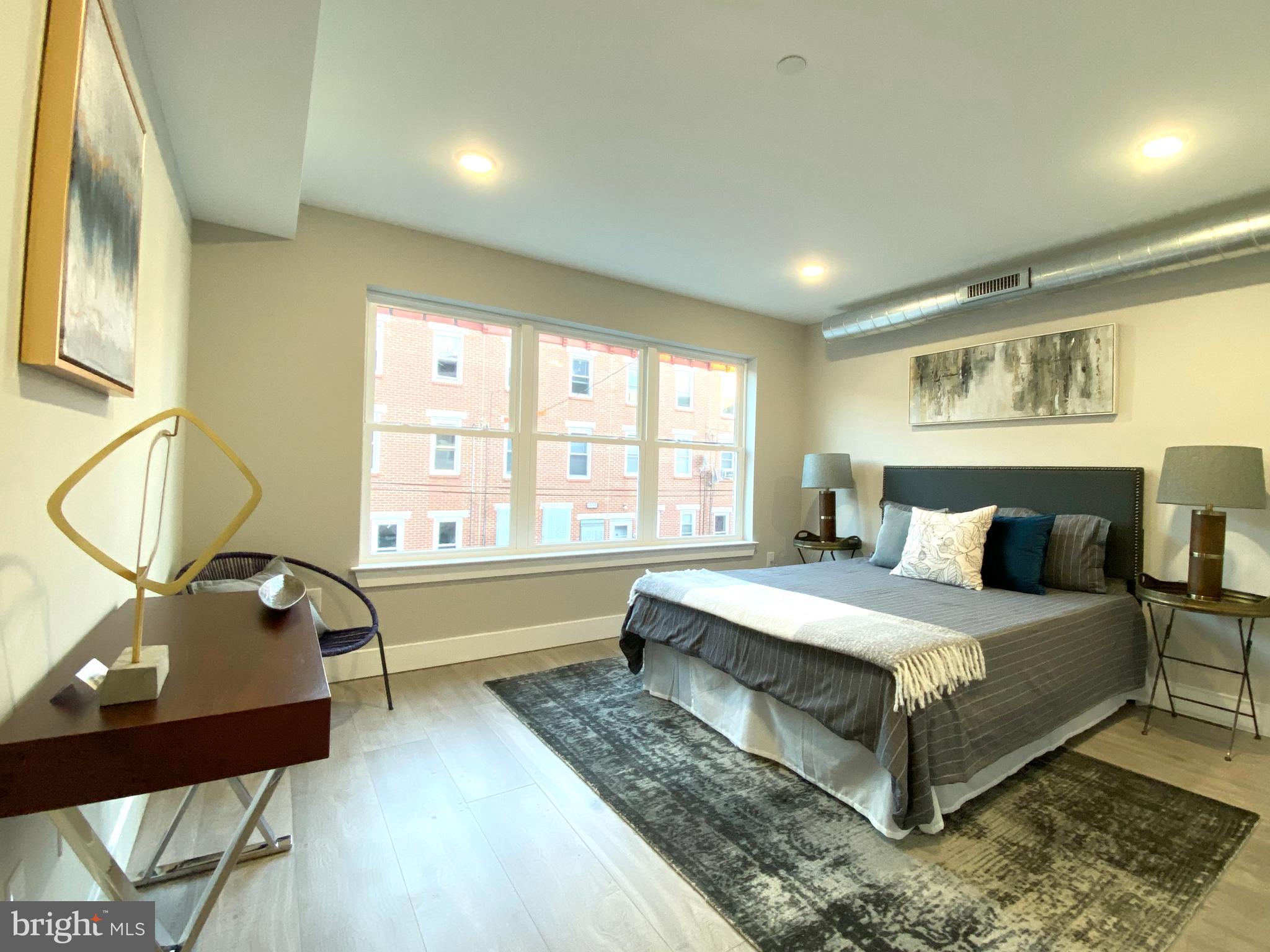 OLDE KENSINGTON - Residential Lease