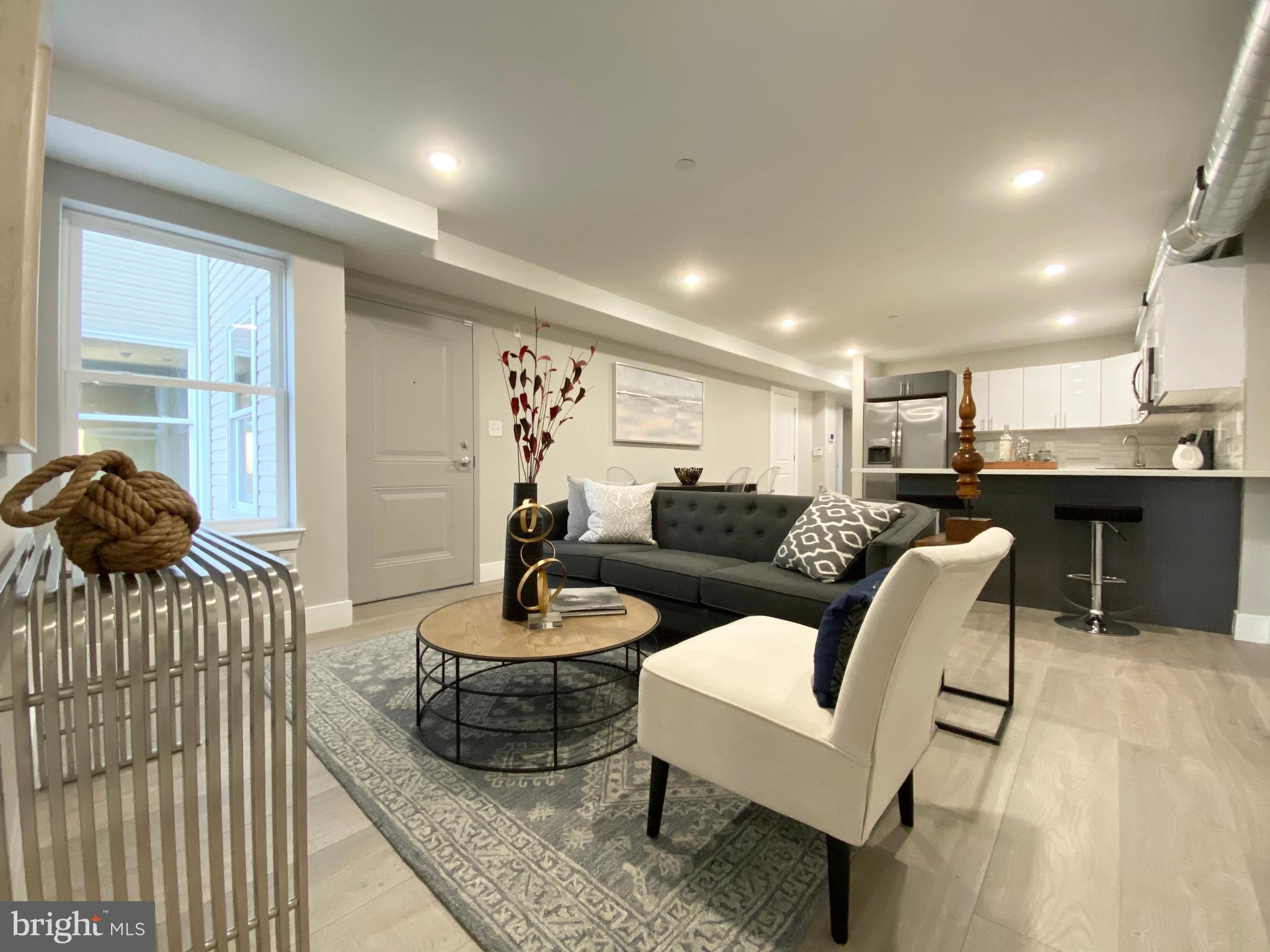 OLDE KENSINGTON - Residential Lease