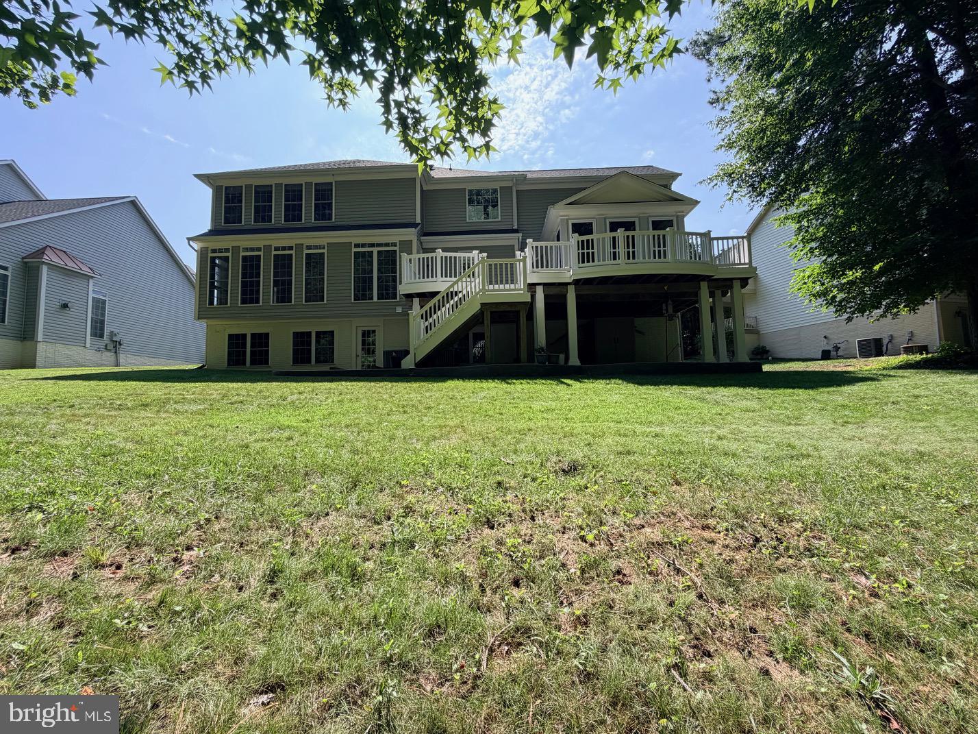 6 BULLRUSH COURT