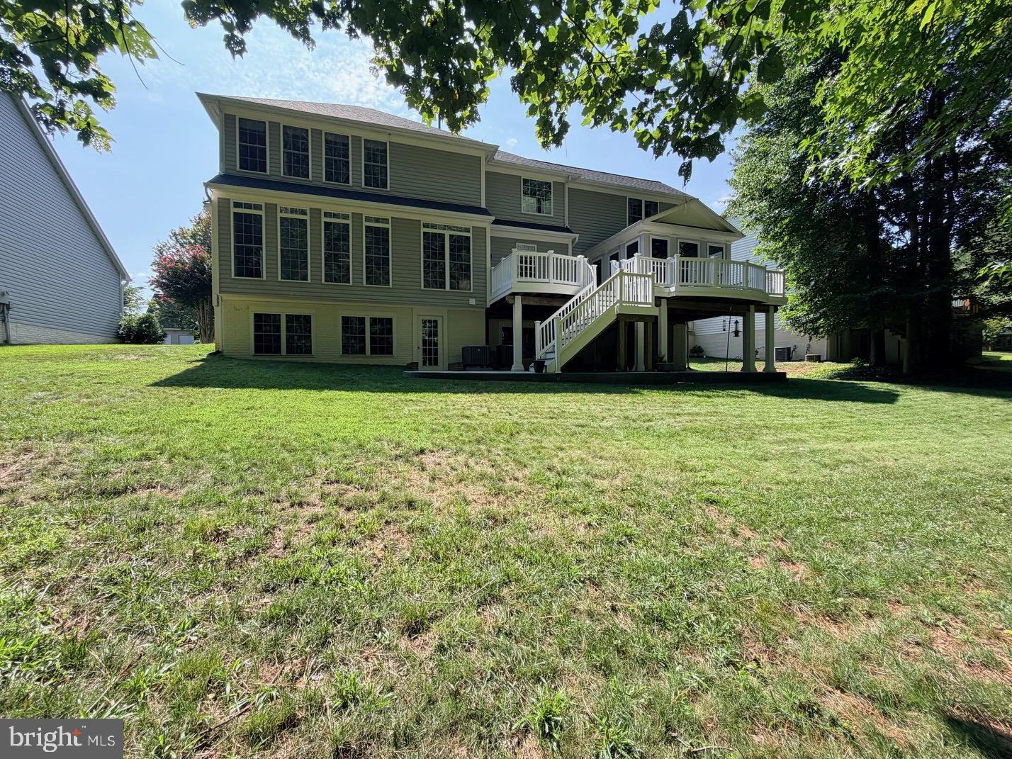 6 BULLRUSH COURT