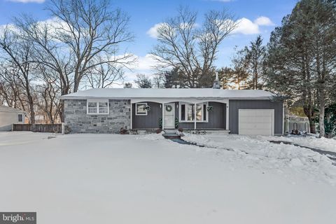 Photo of 144 Maurer Ave, LAUREL SPRINGS, NJ 08021 (MLS # NJCD2110276)