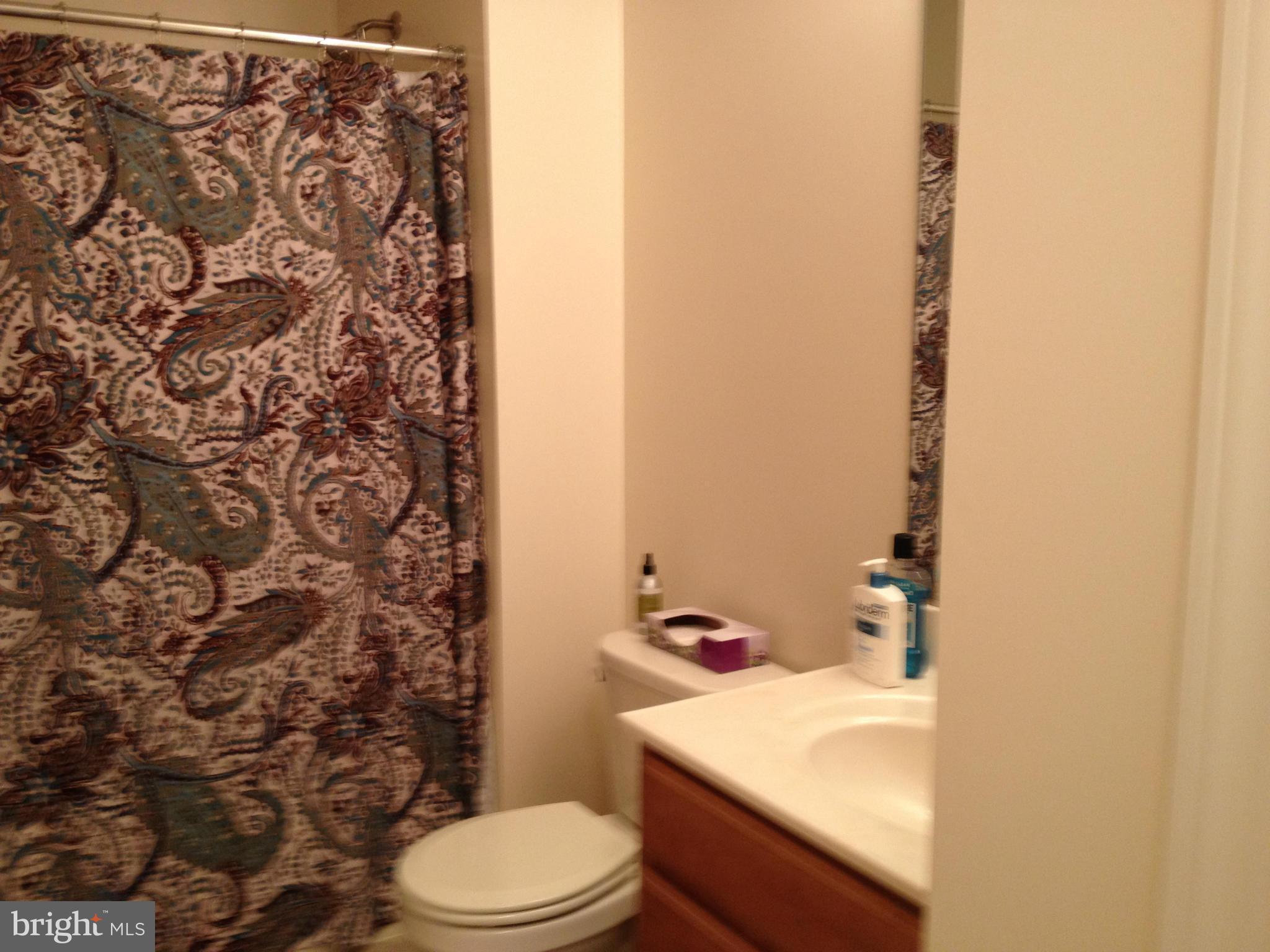 BROAD CREEK - Residential Lease