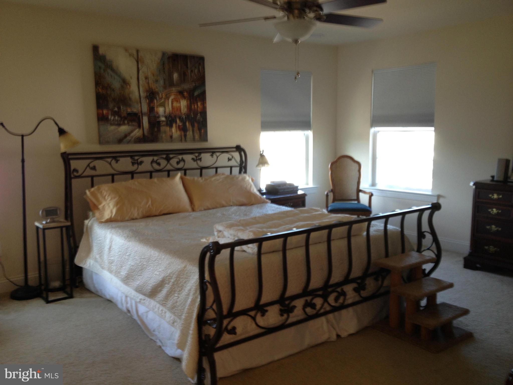 BROAD CREEK - Residential Lease