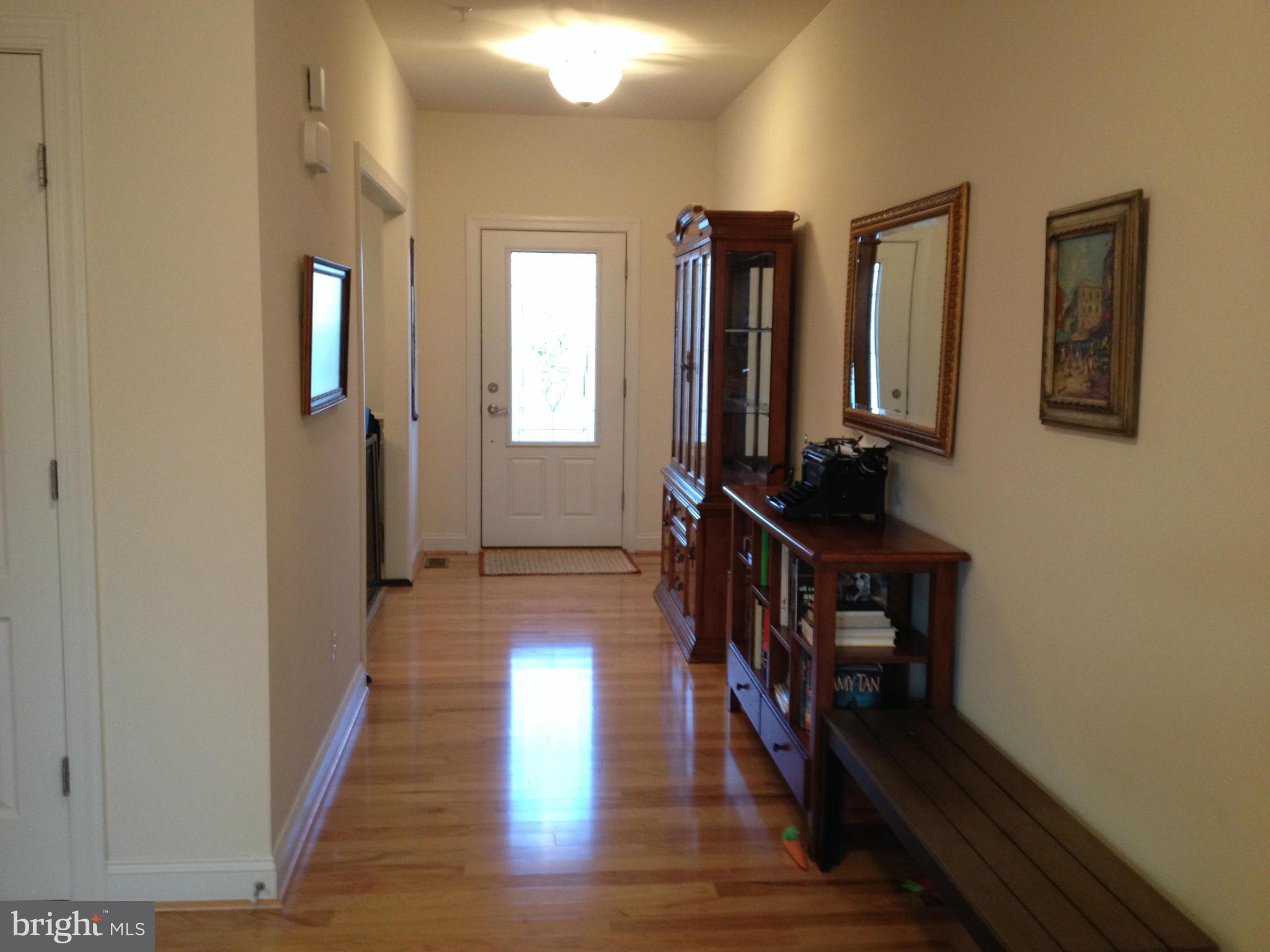 BROAD CREEK - Residential Lease