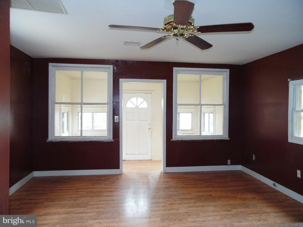 ROSEMONT - Residential