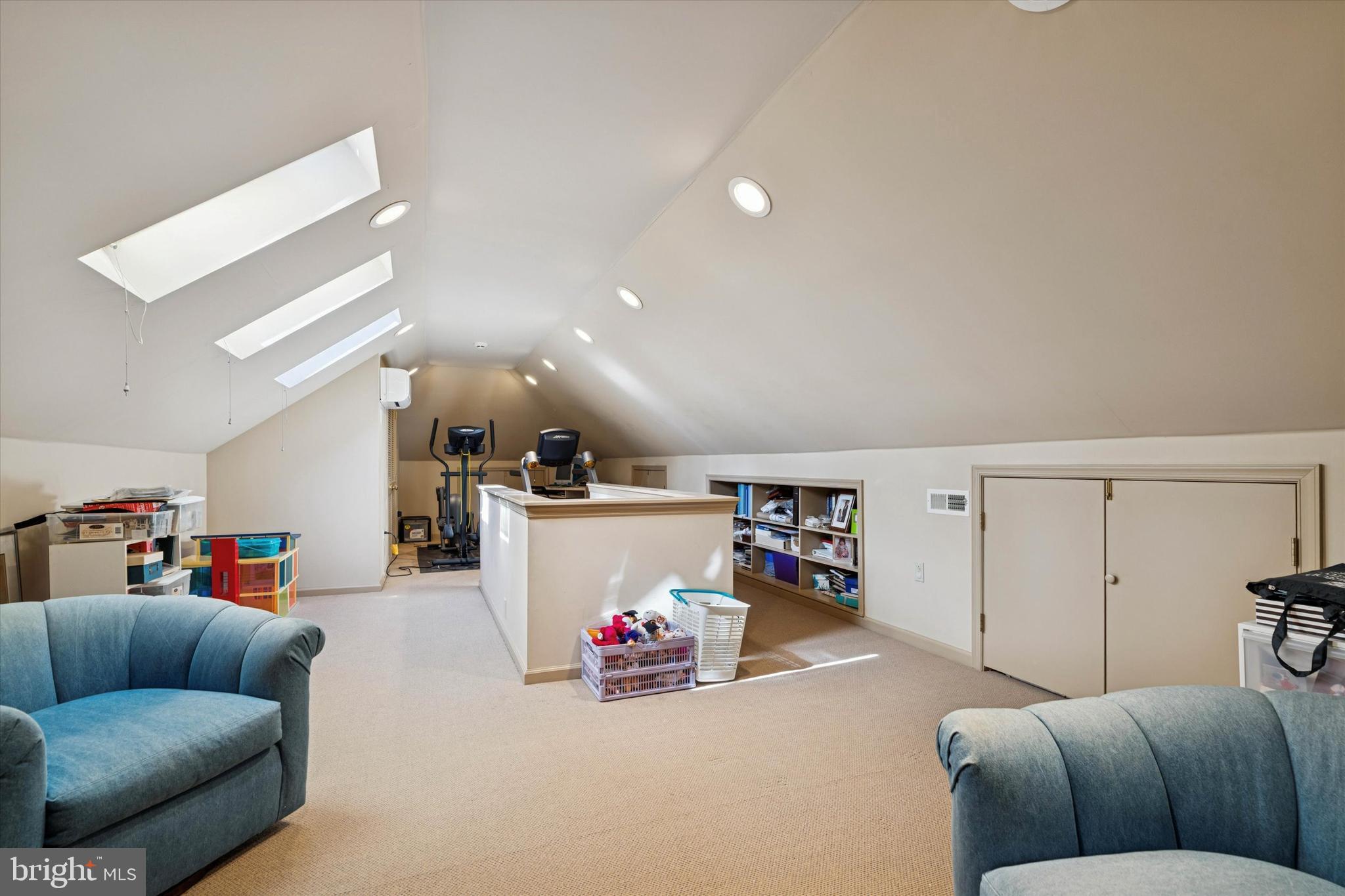 BRYN MAWR - Residential