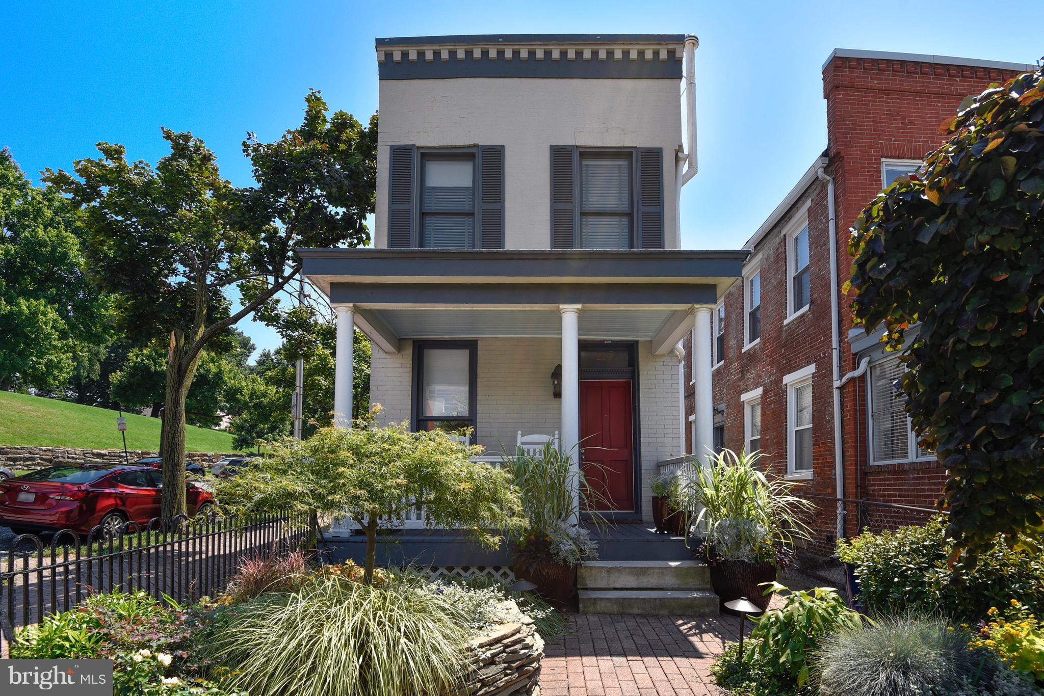 FEDERAL HILL HISTORIC DISTRICT - Residential