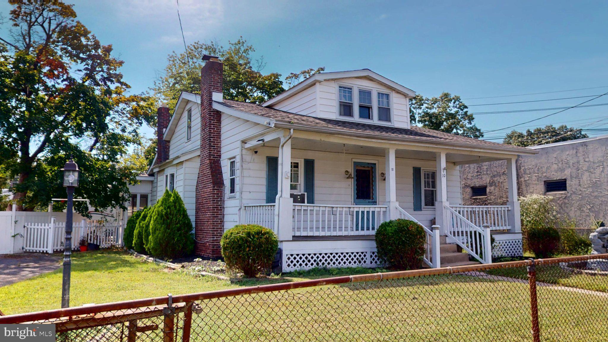 10 E BATTEN AVENUE