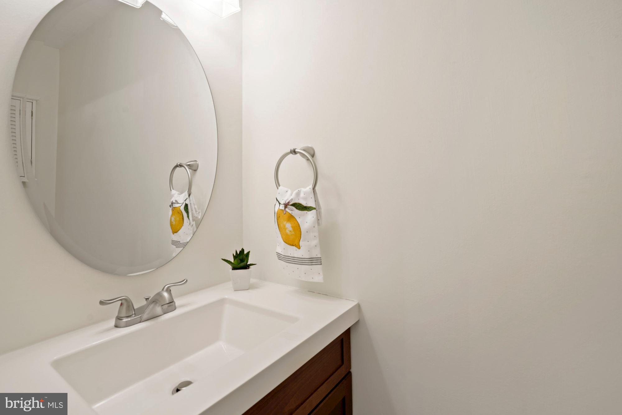 LAUREL GREEN - Residential Lease