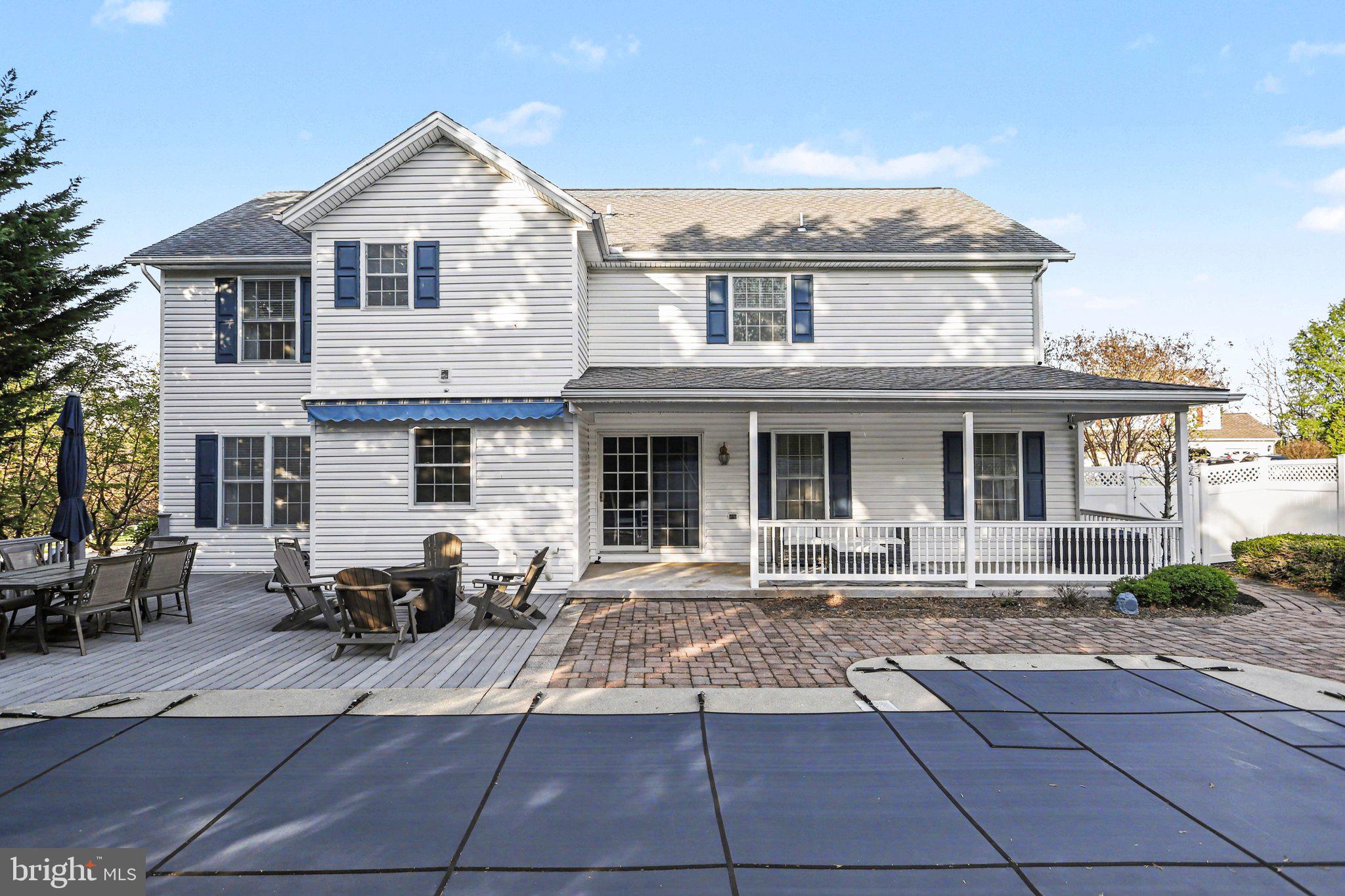 AUTUMN RIDGE - Residential