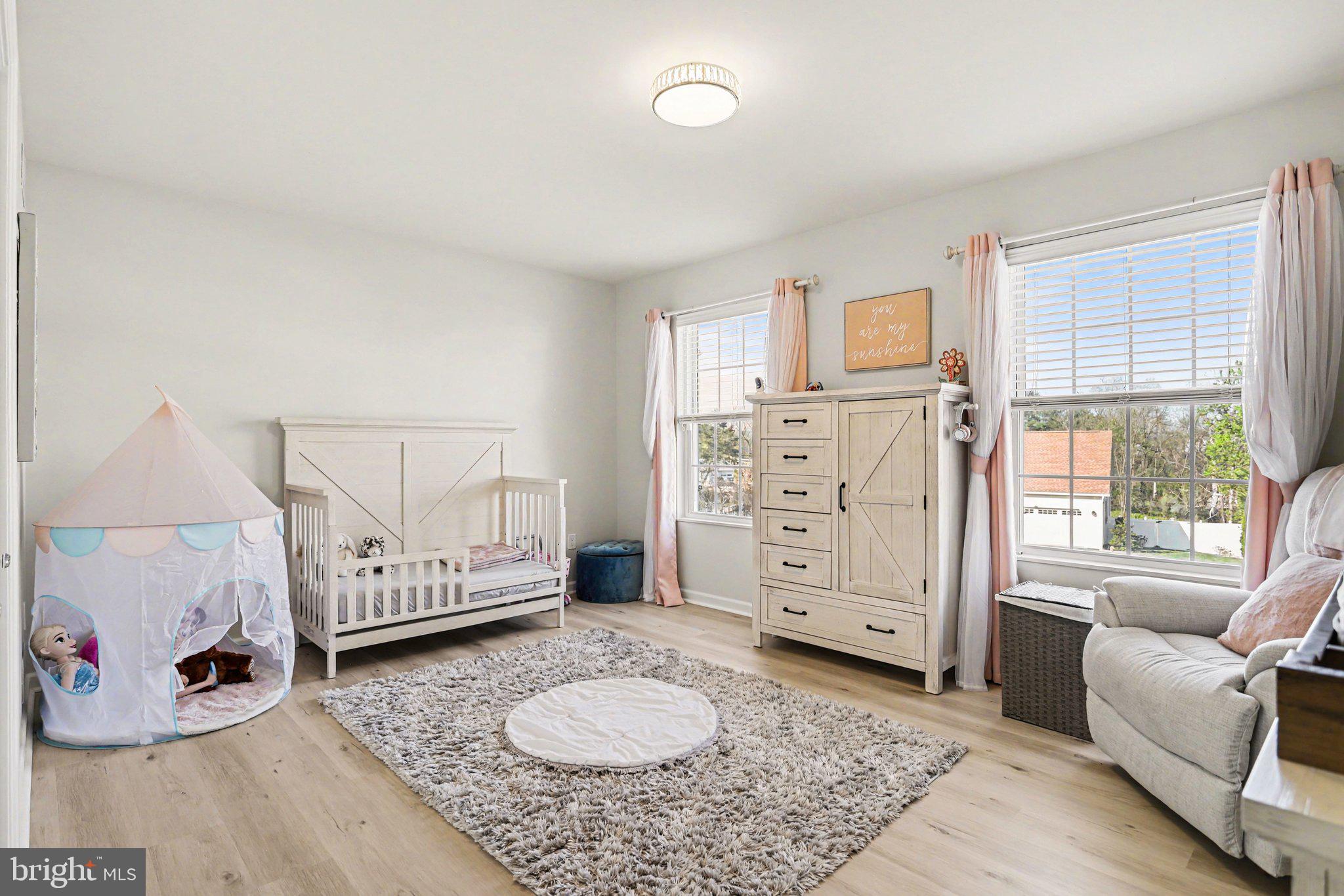 AUTUMN RIDGE - Residential