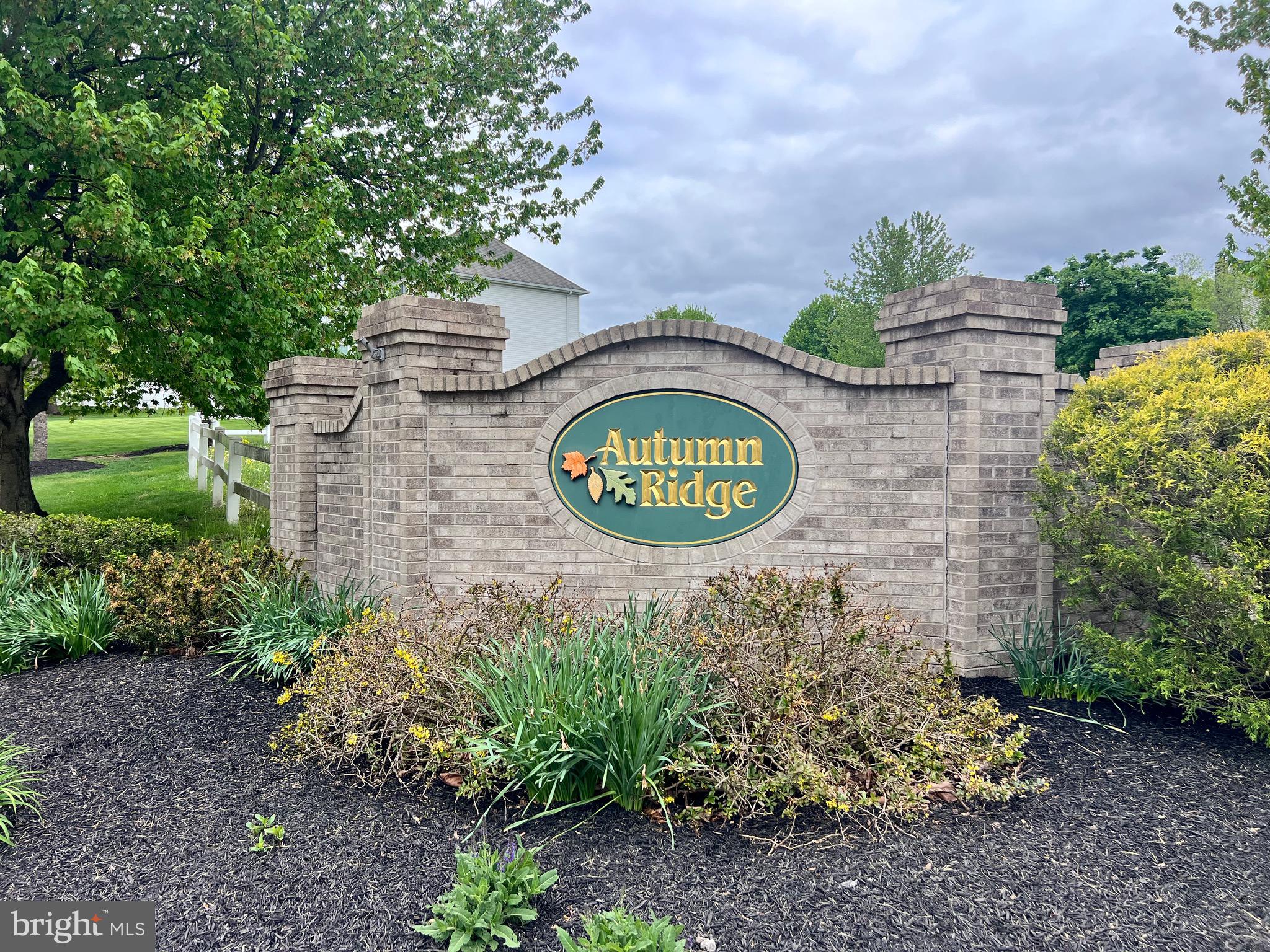 AUTUMN RIDGE - Residential