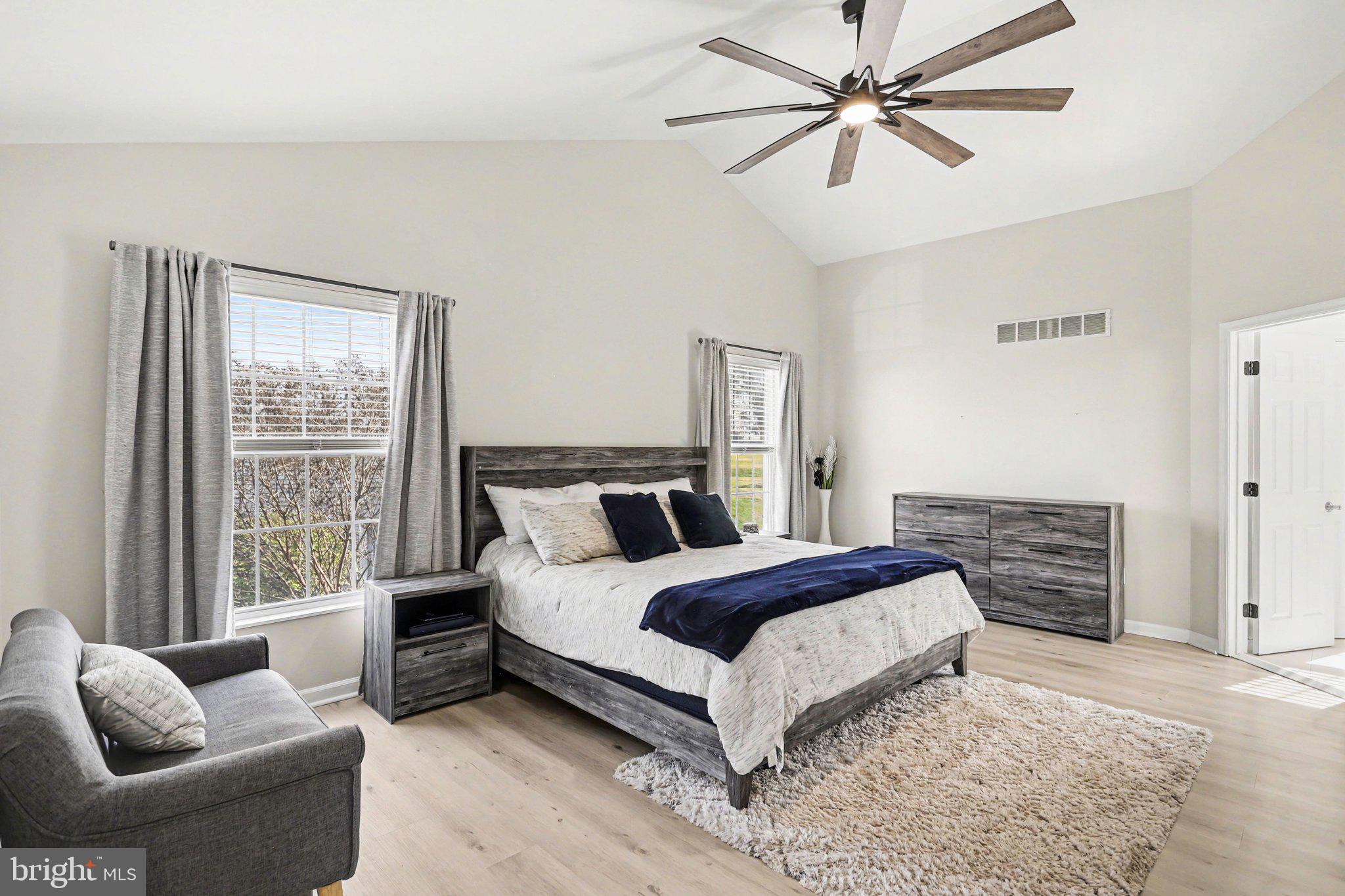 AUTUMN RIDGE - Residential