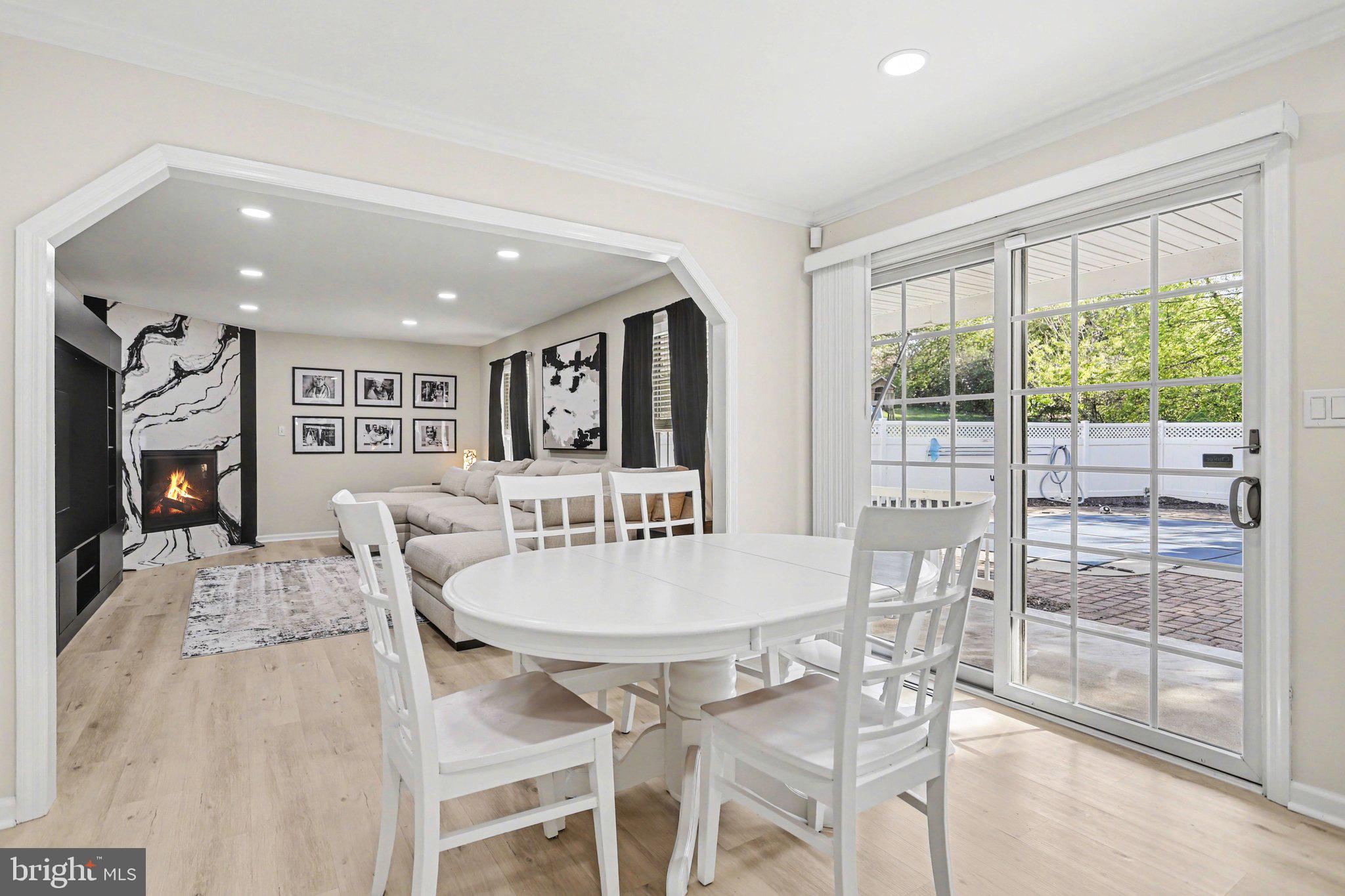 AUTUMN RIDGE - Residential