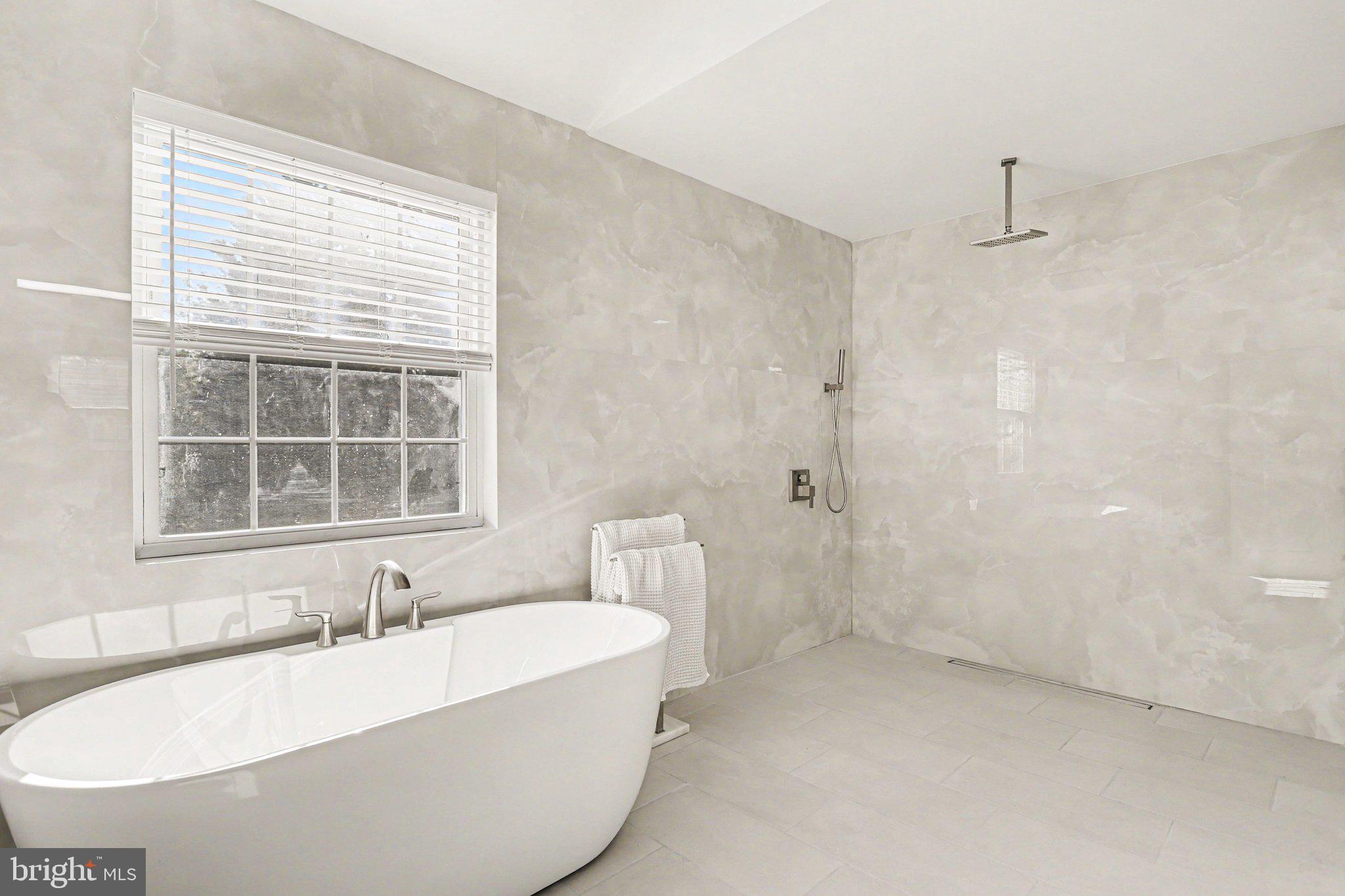 AUTUMN RIDGE - Residential