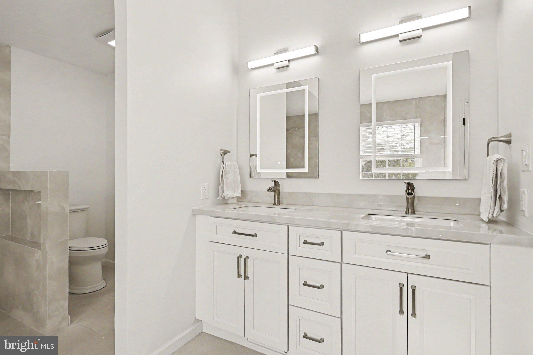 AUTUMN RIDGE - Residential