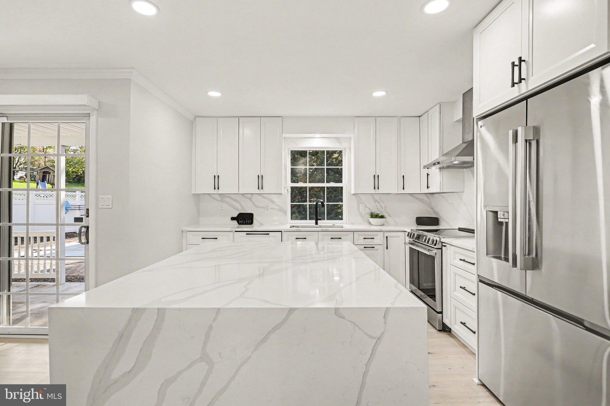 AUTUMN RIDGE - Residential