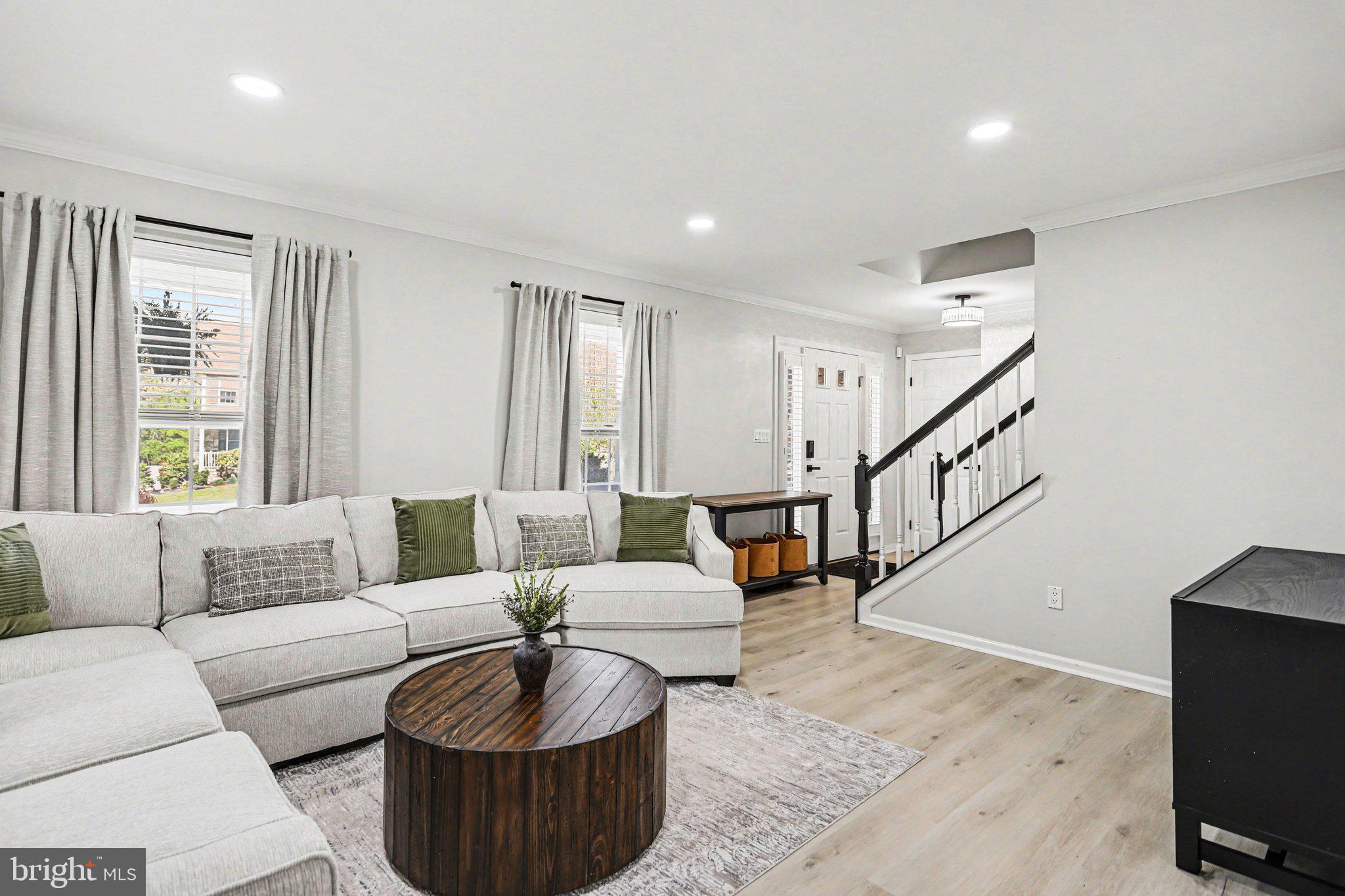 AUTUMN RIDGE - Residential