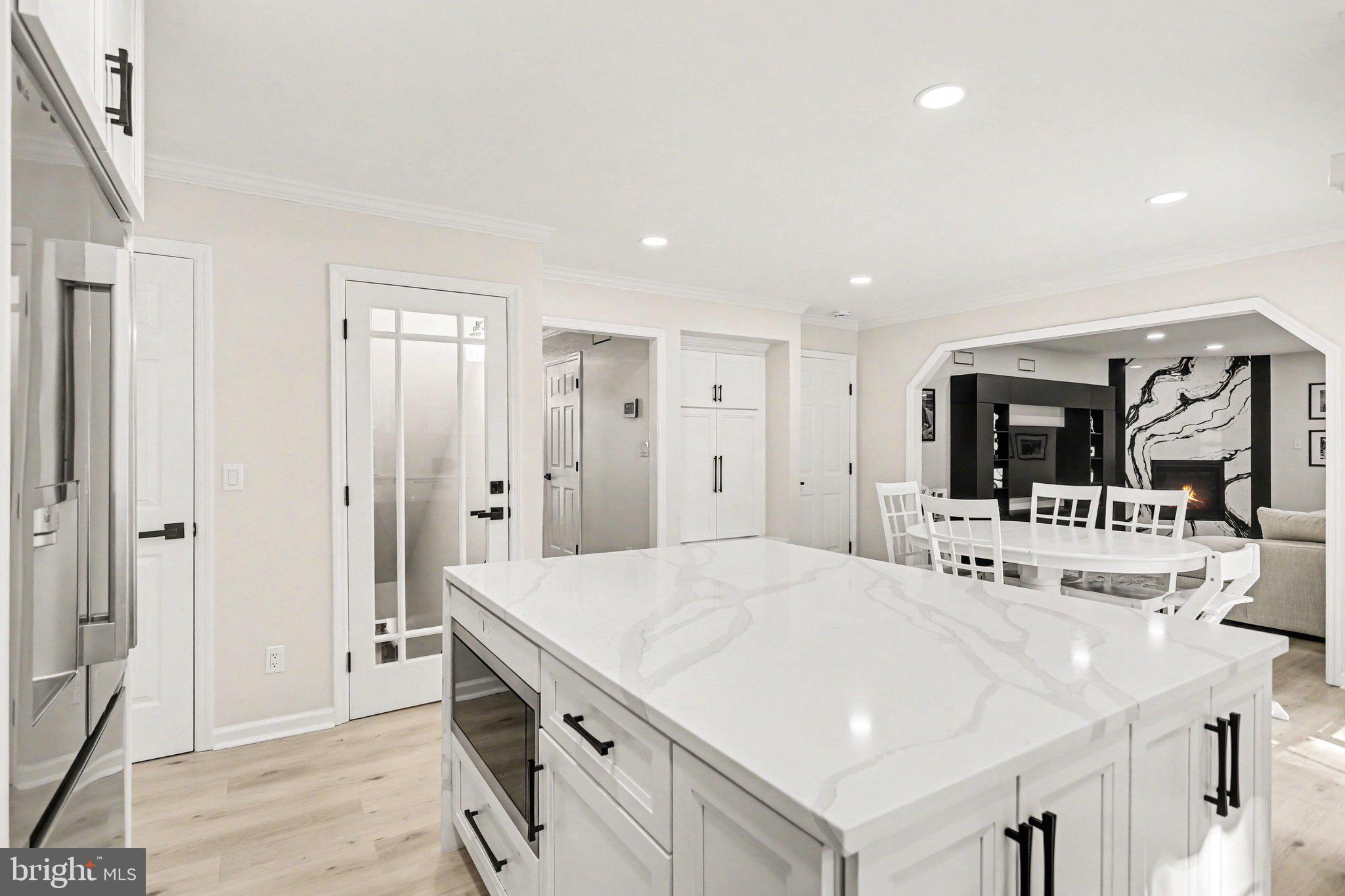 AUTUMN RIDGE - Residential