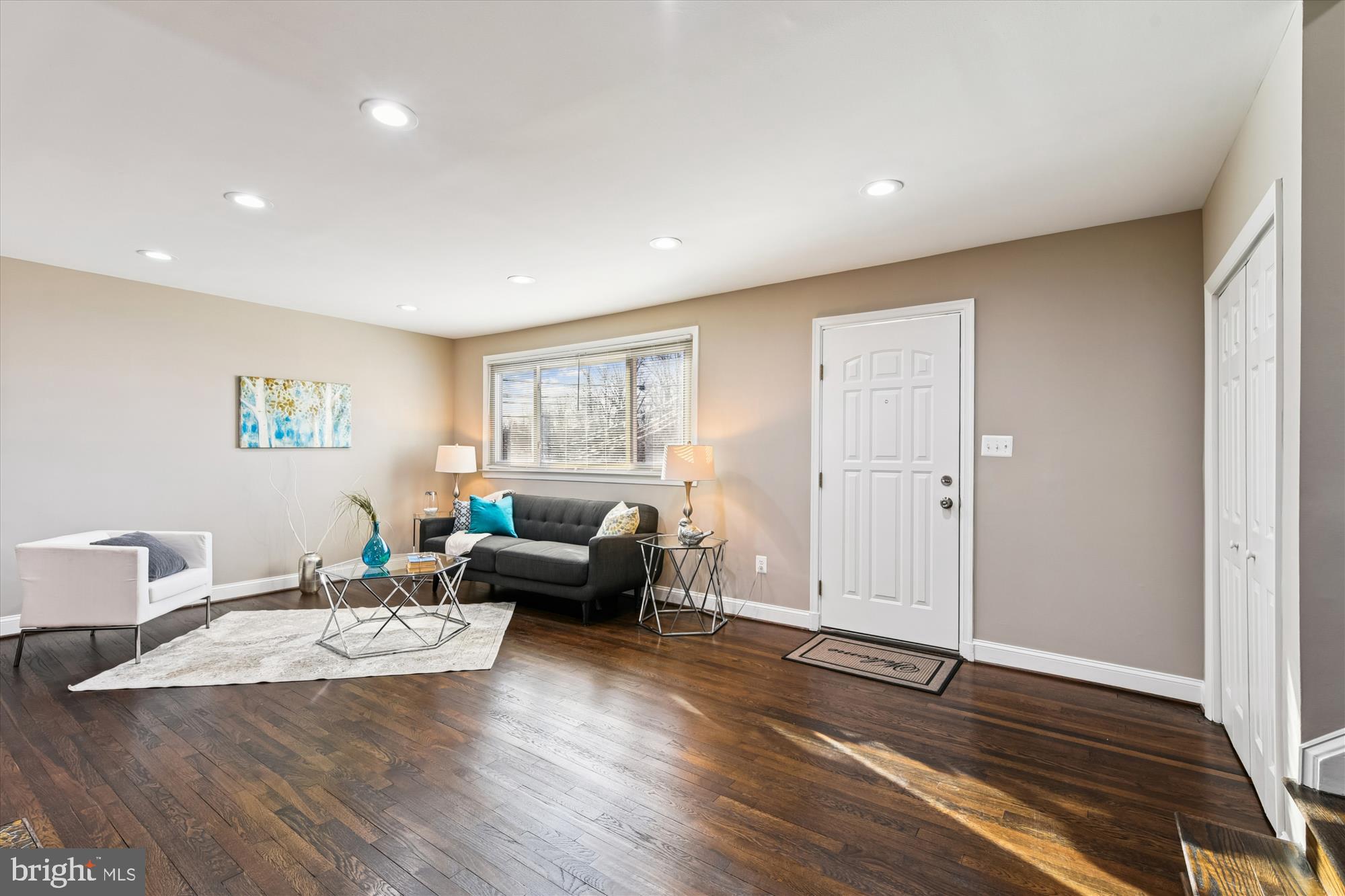 LYNNE ACRES - Residential