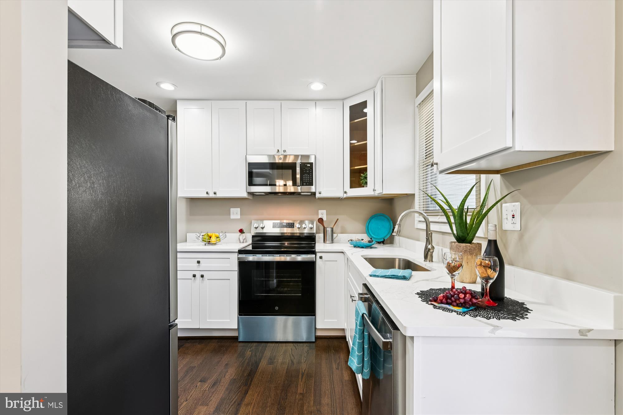 LYNNE ACRES - Residential