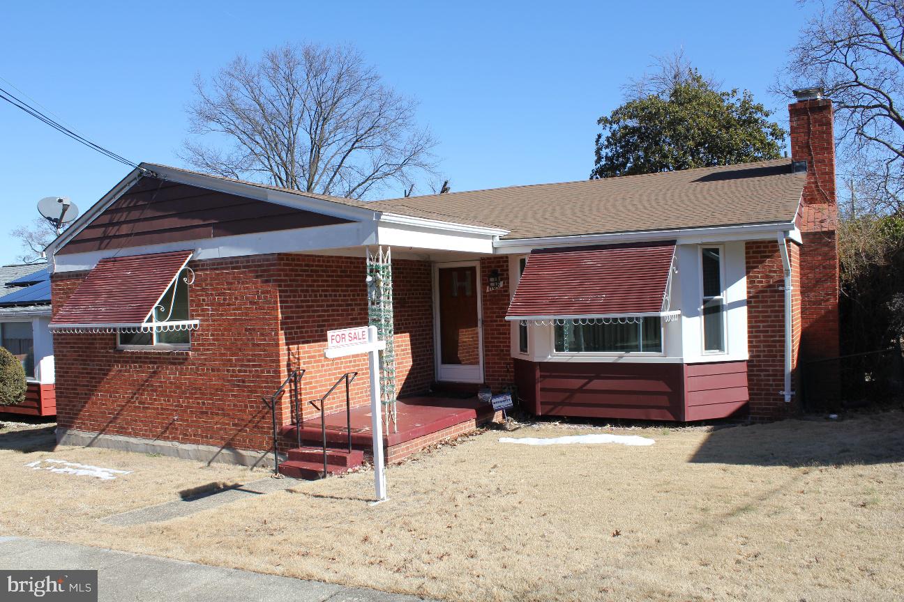 1108 CHAPLIN STREET SE