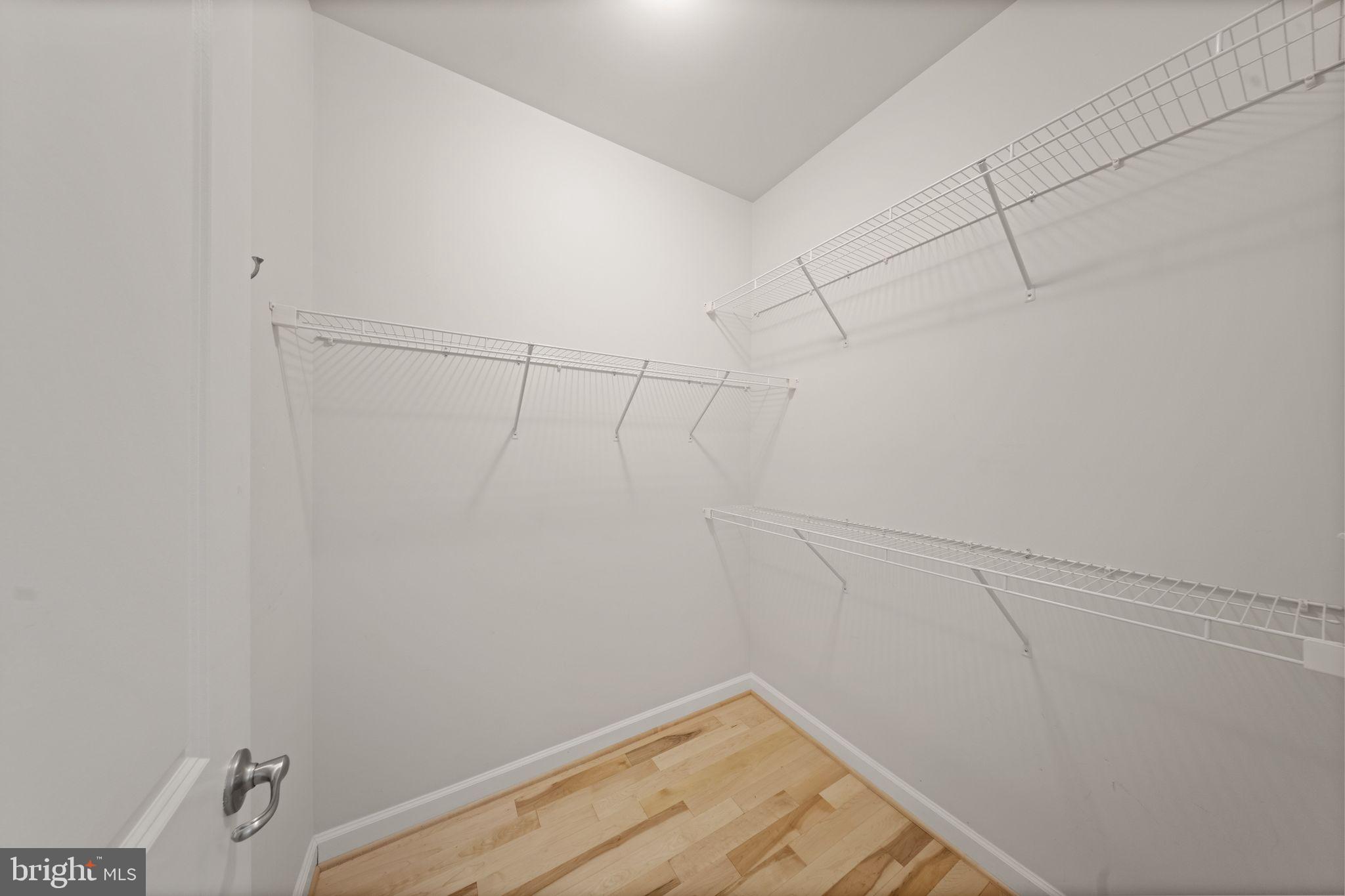 ONE LOUDOUN - Residential Lease