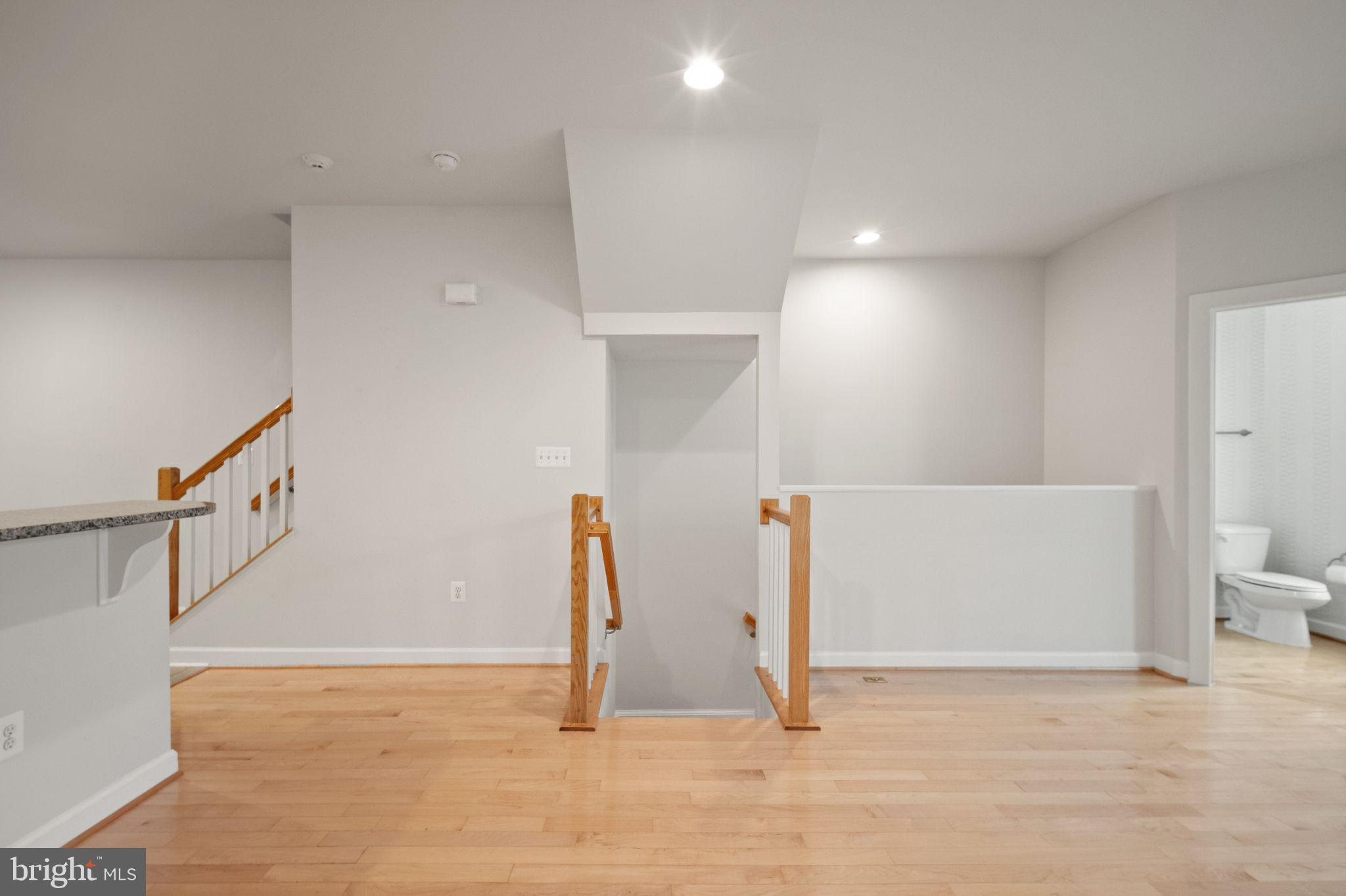 ONE LOUDOUN - Residential Lease