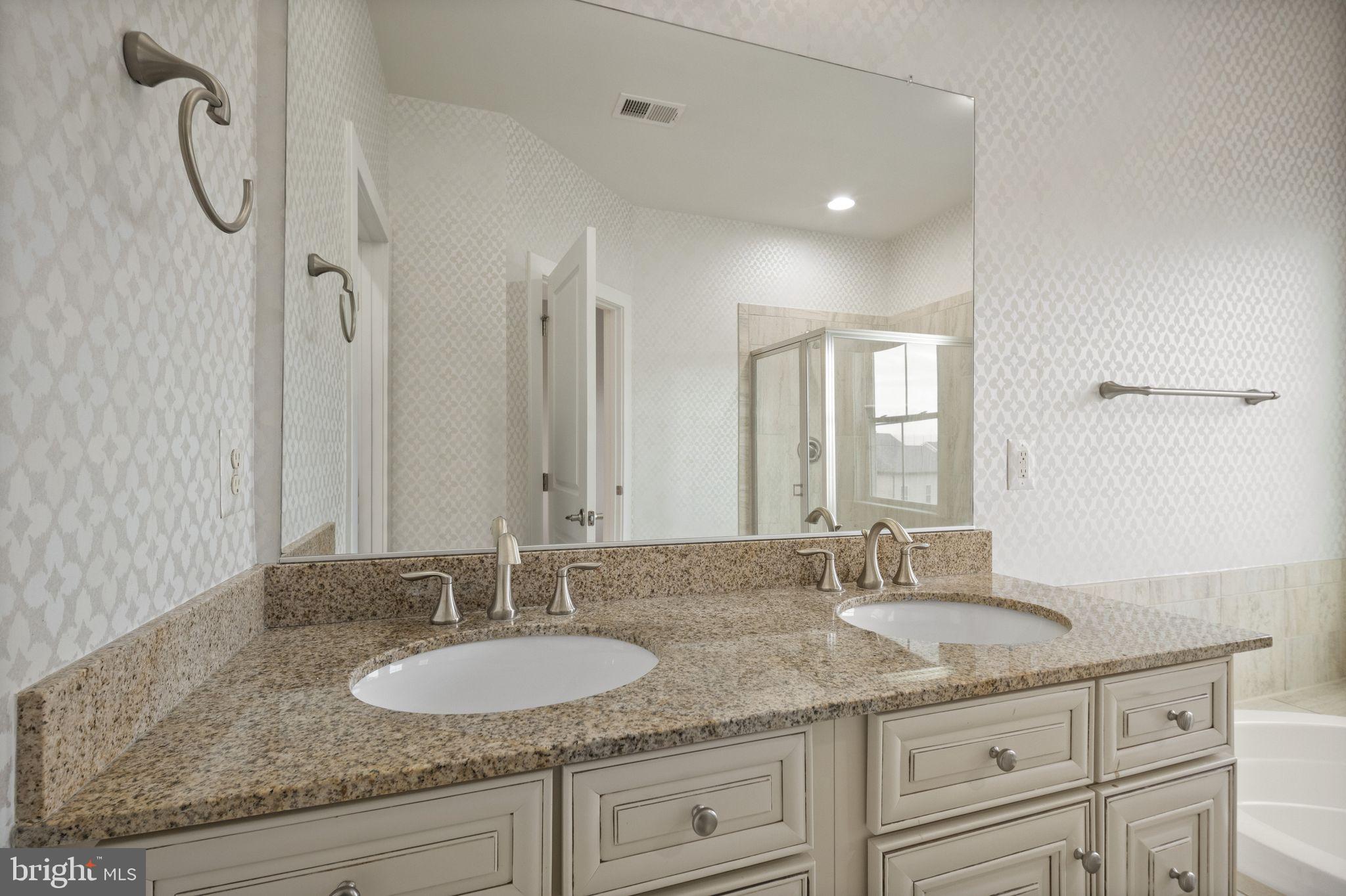 ONE LOUDOUN - Residential Lease