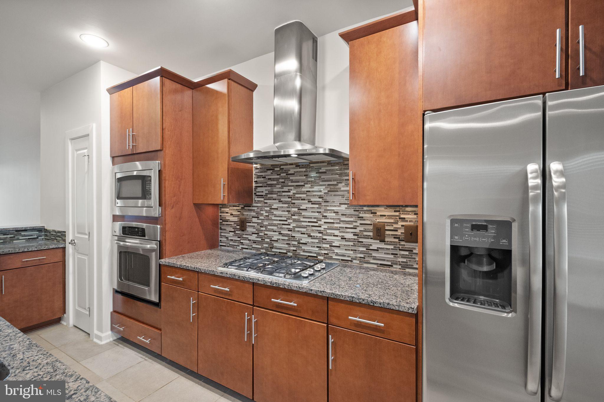 ONE LOUDOUN - Residential Lease