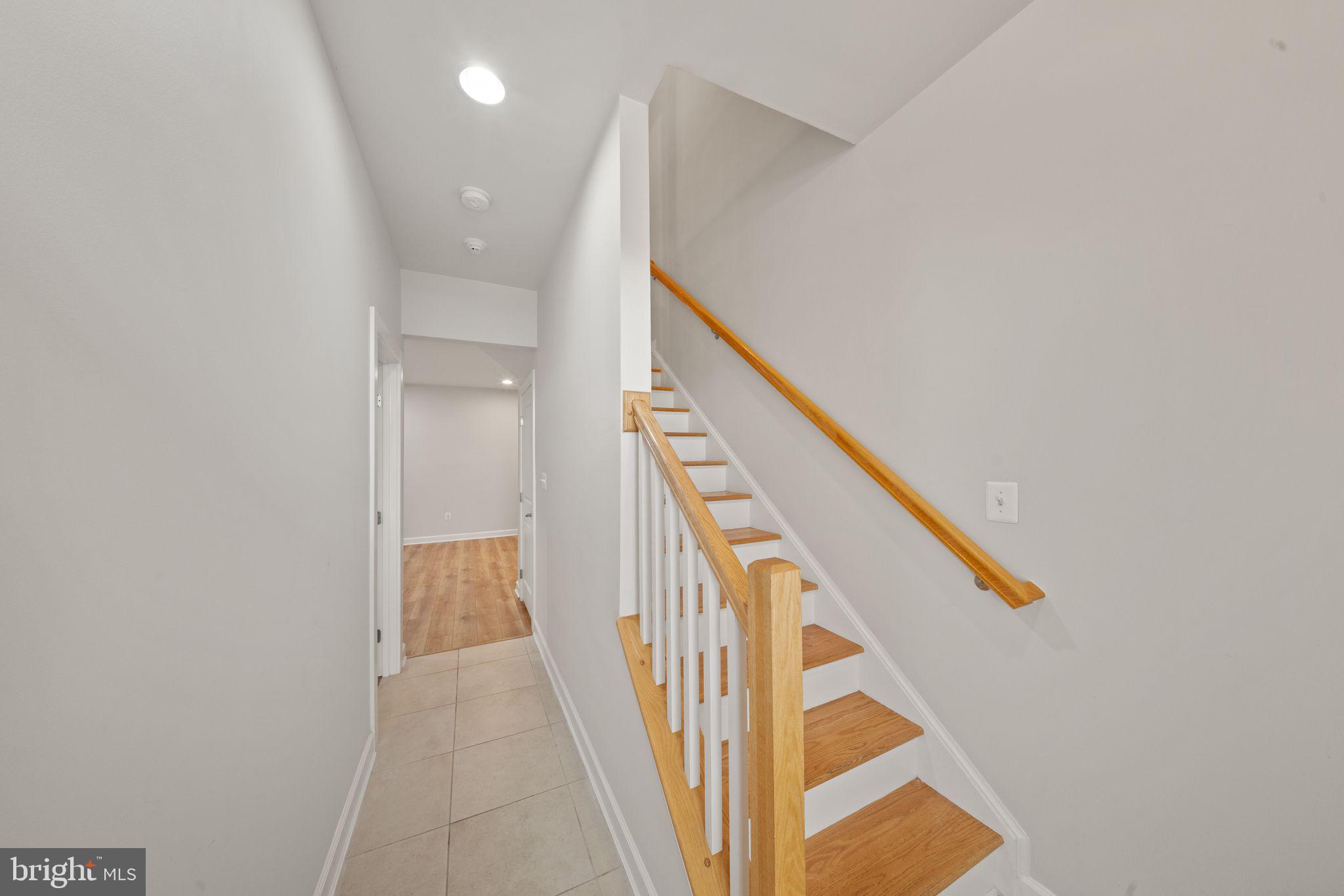 ONE LOUDOUN - Residential Lease