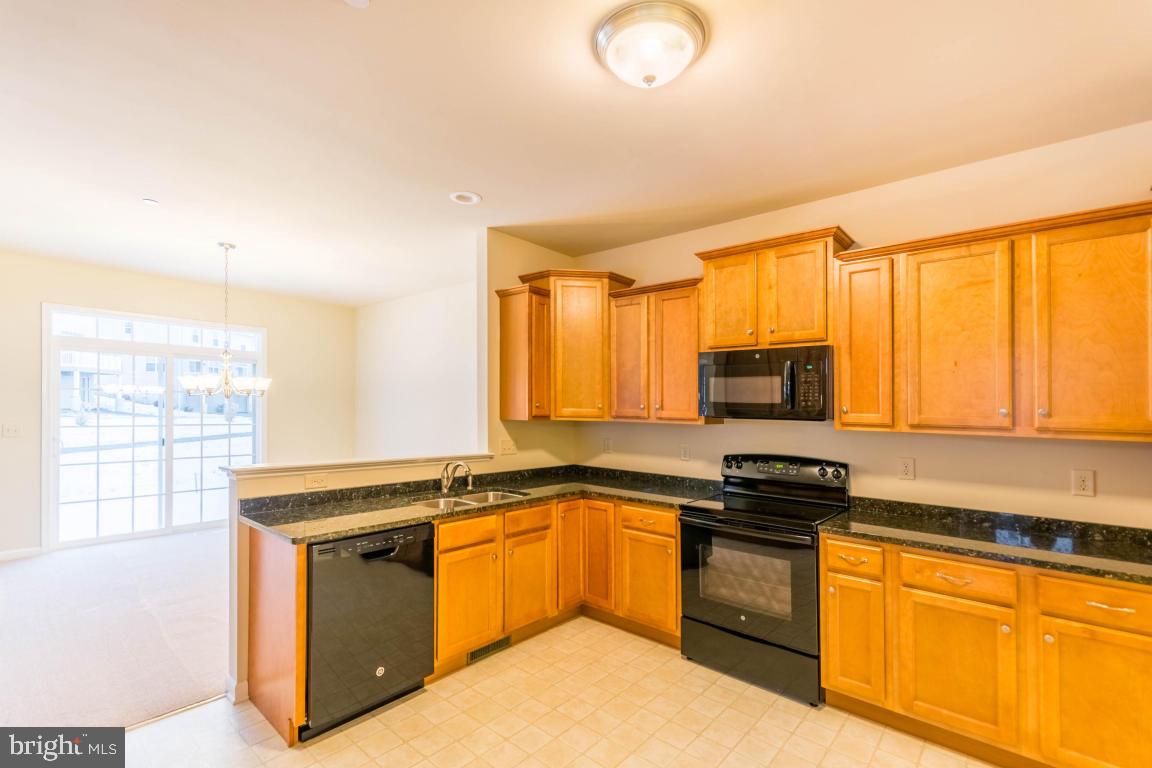 WOODS EDGE - Residential