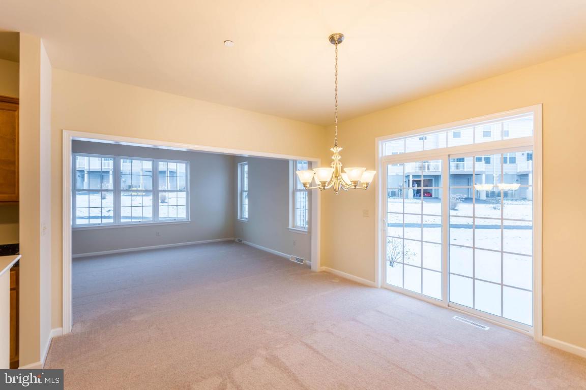 WOODS EDGE - Residential