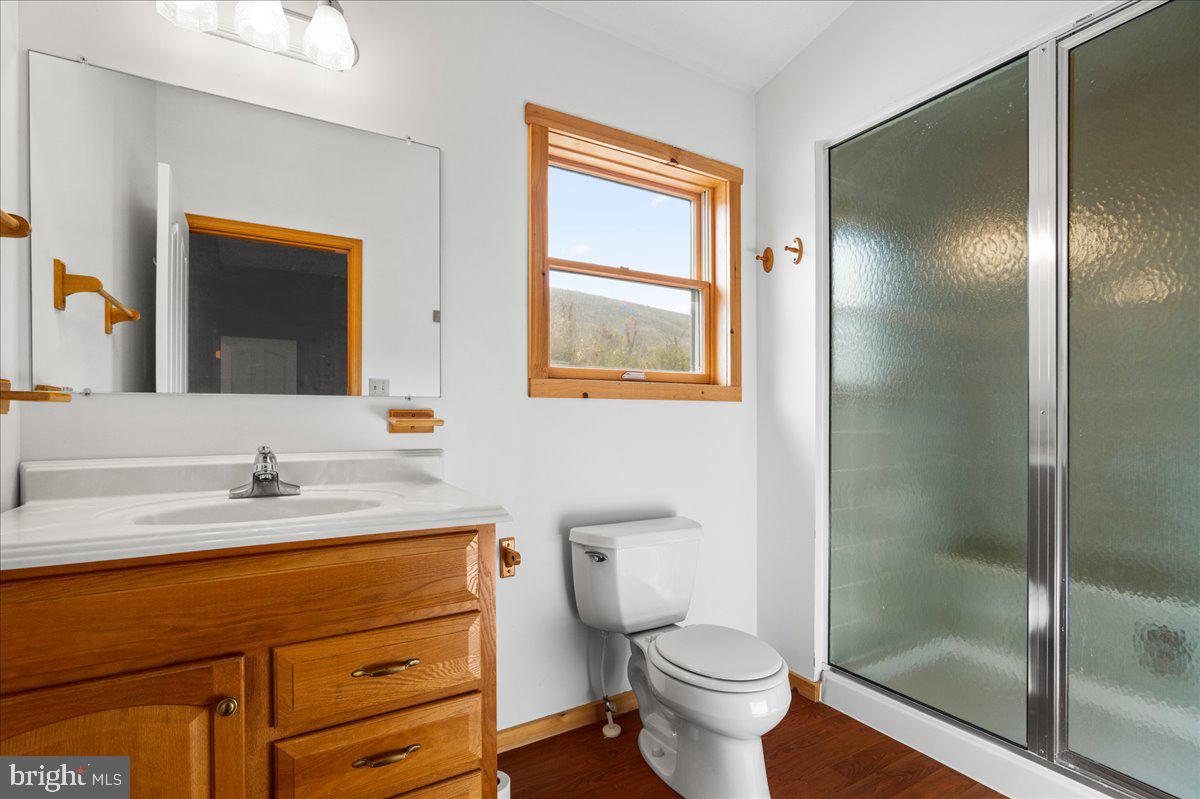 HICKORY WOOD - Residential