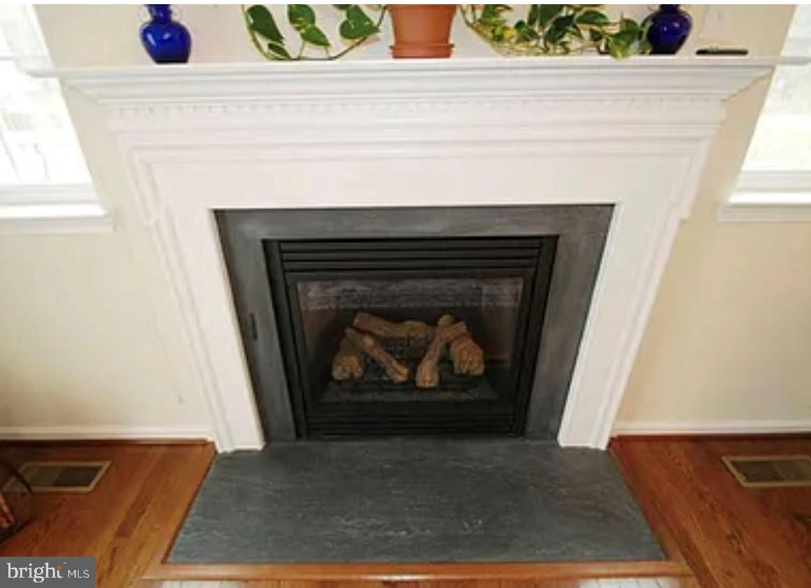 TANYARD SPRINGS - Residential Lease