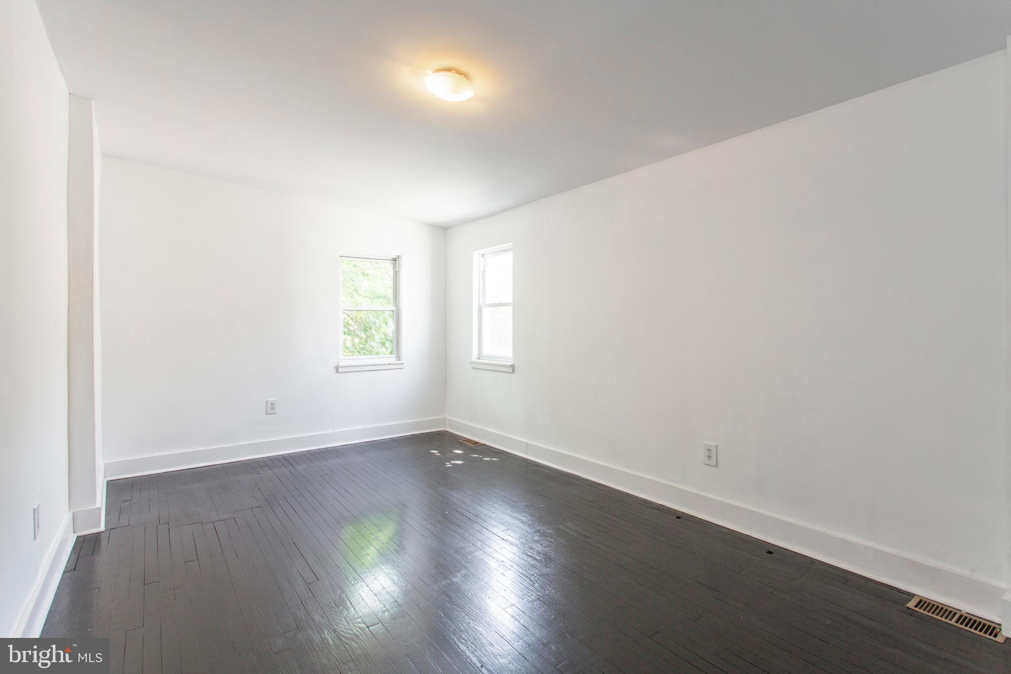 GRADUATE HOSPITAL - Residential